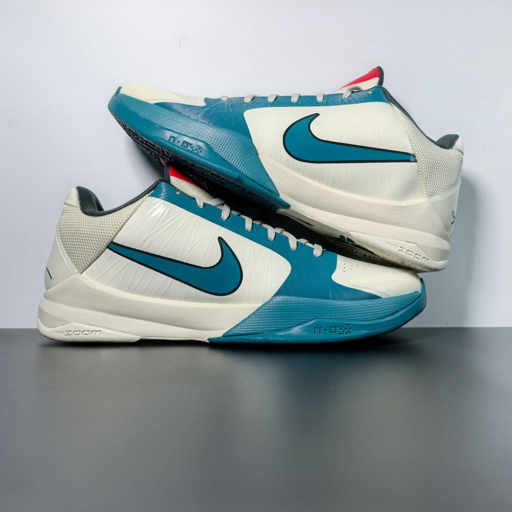 Caitlin Clark x Kobe 5 Protro -Coconut Milk-