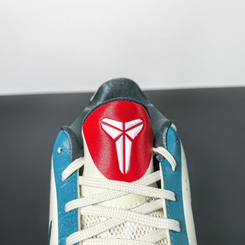 Caitlin Clark x Kobe 5 Protro -Coconut Milk-