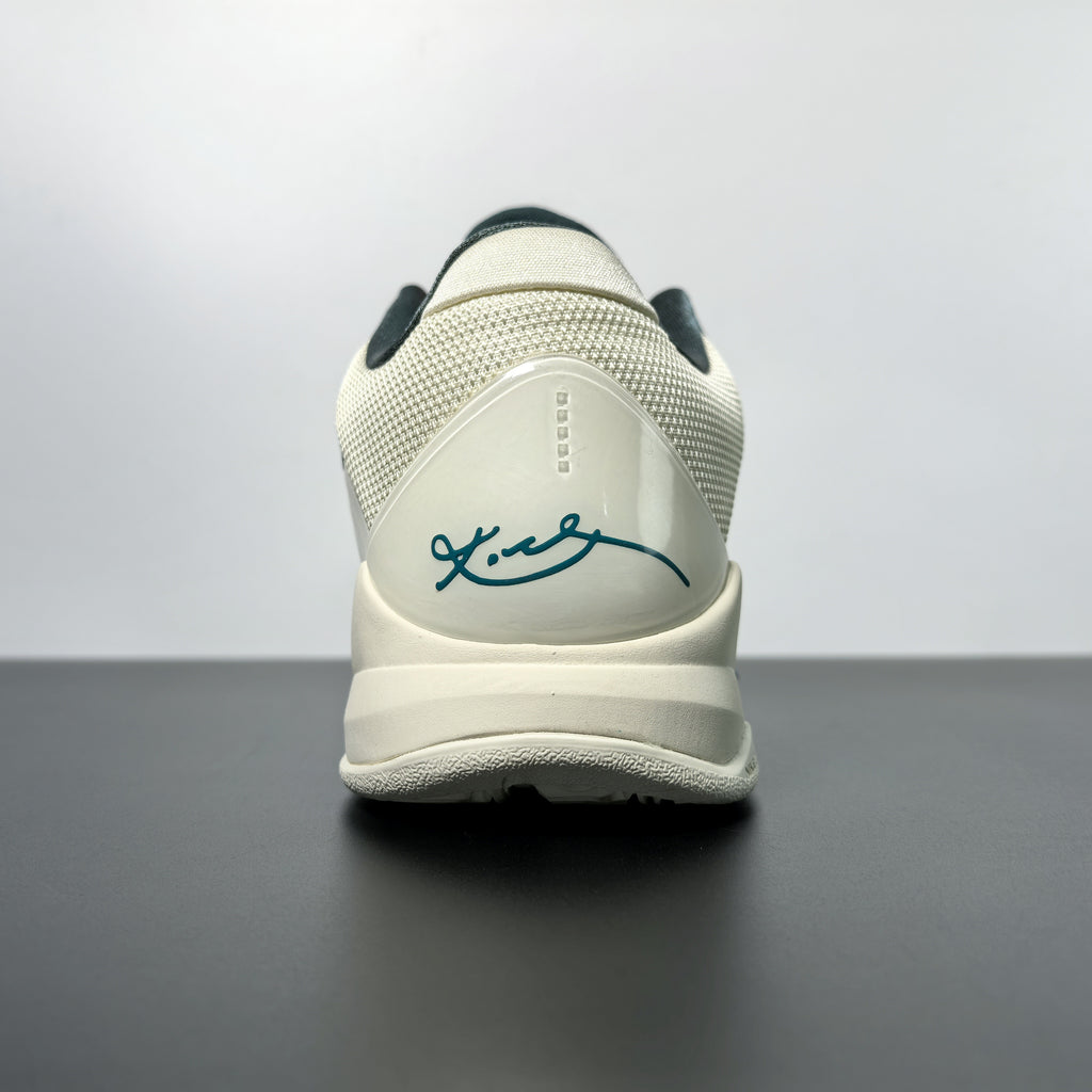 Caitlin Clark x Kobe 5 Protro -Coconut Milk-