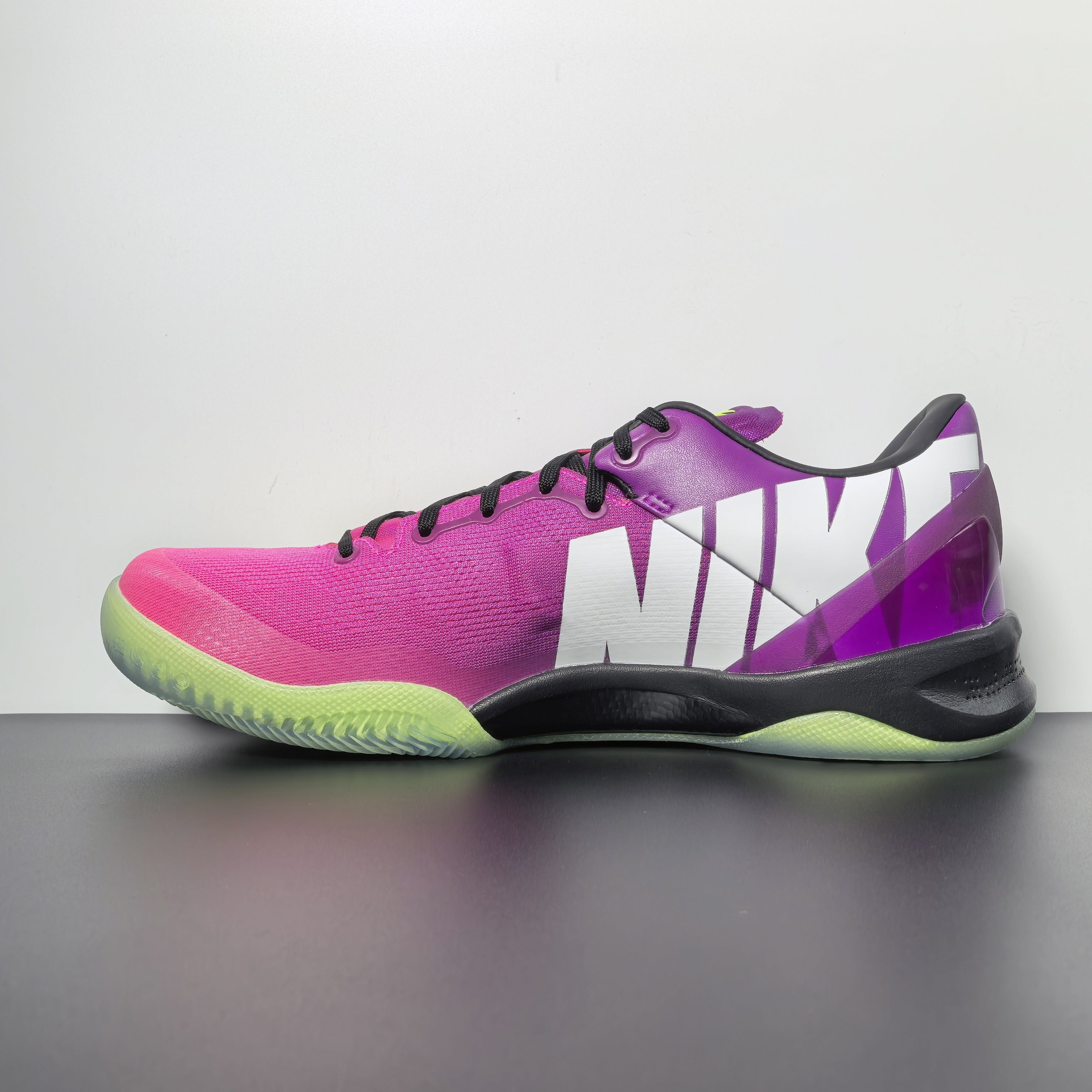 Nike Kobe 8 Protro “Mambacurial” 