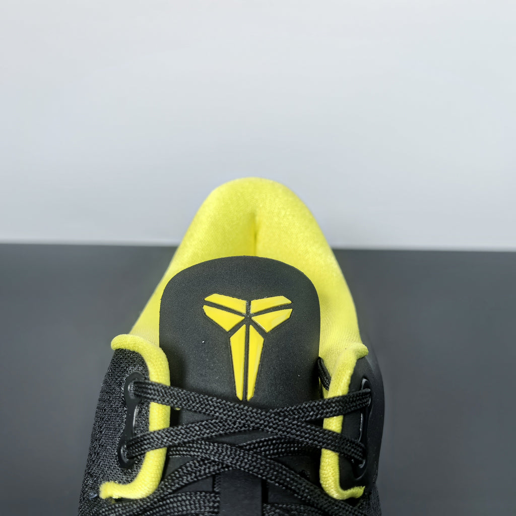 Nike Kobe 8 -OREGON DUCKS- PE PACK