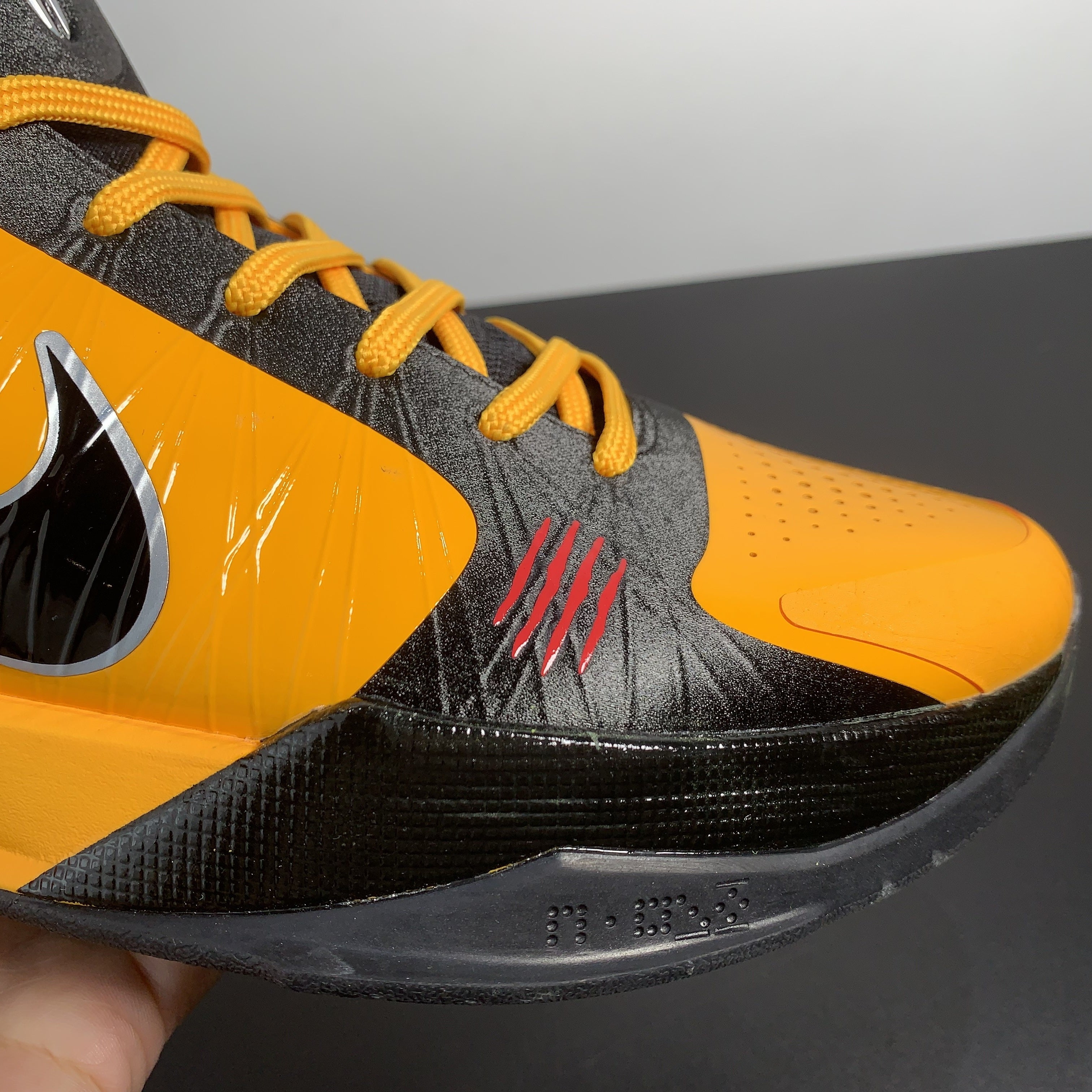 Nike Kobe 5 Protro “Bruce Lee"