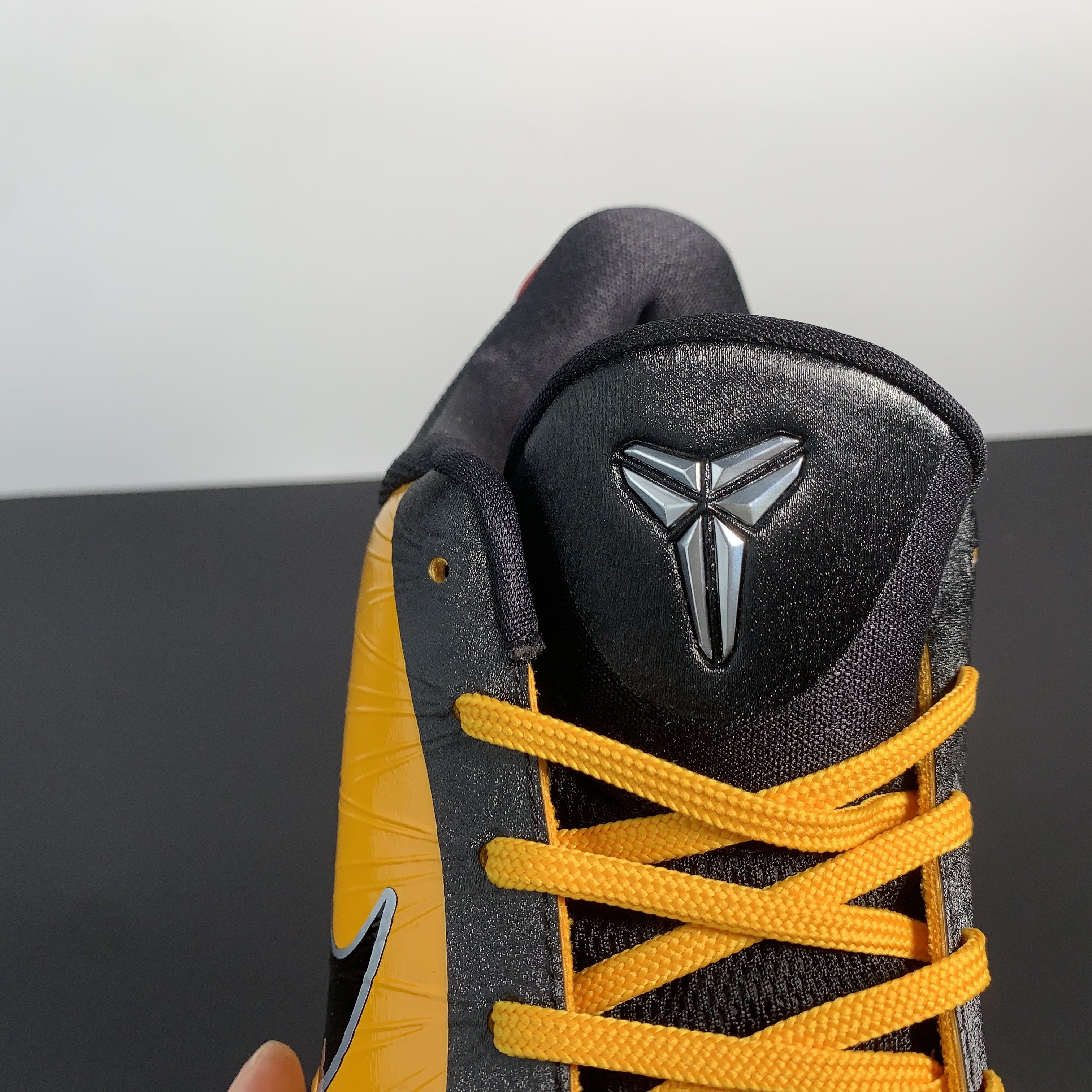Nike Kobe 5 Protro “Bruce Lee"