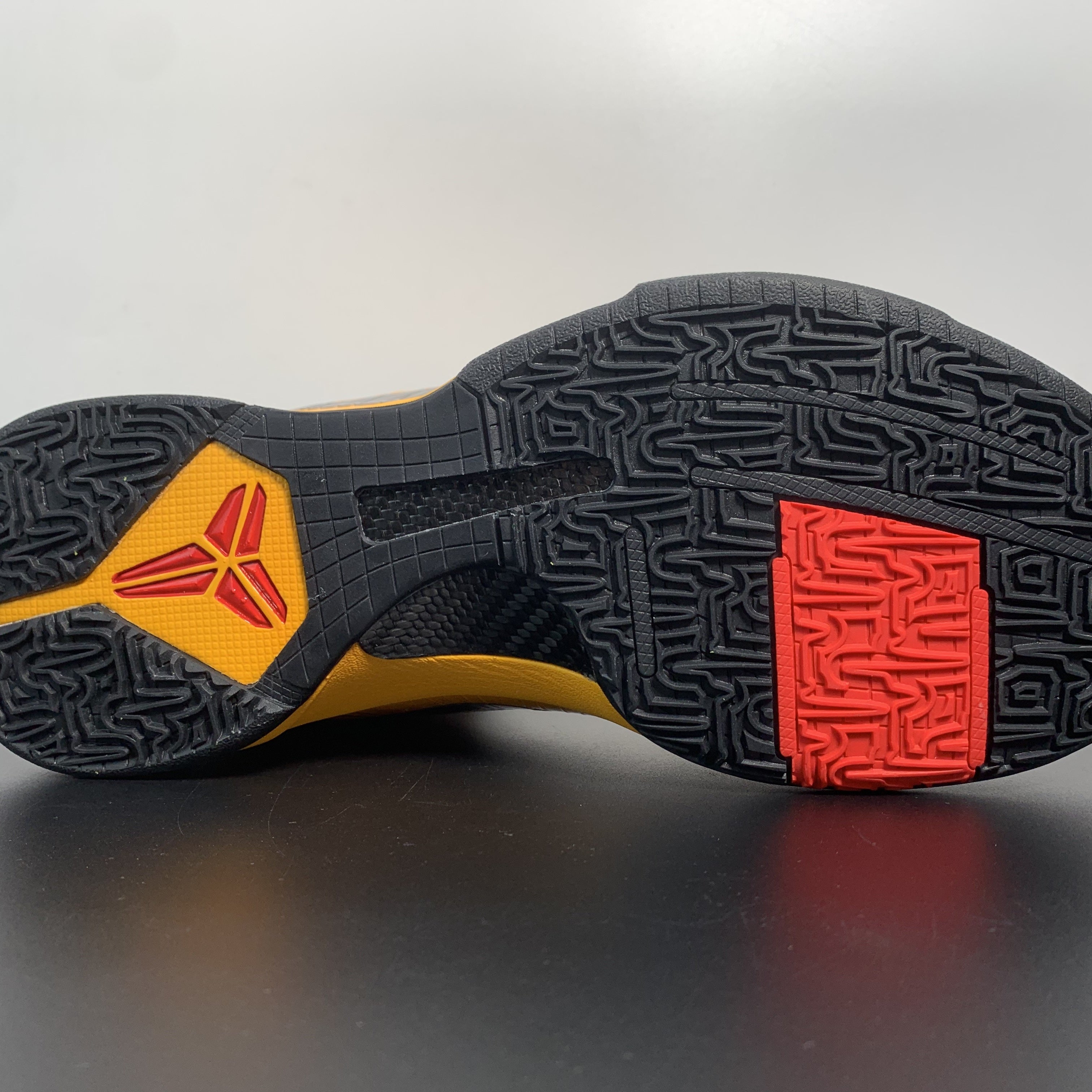 Nike Kobe 5 Protro “Bruce Lee"