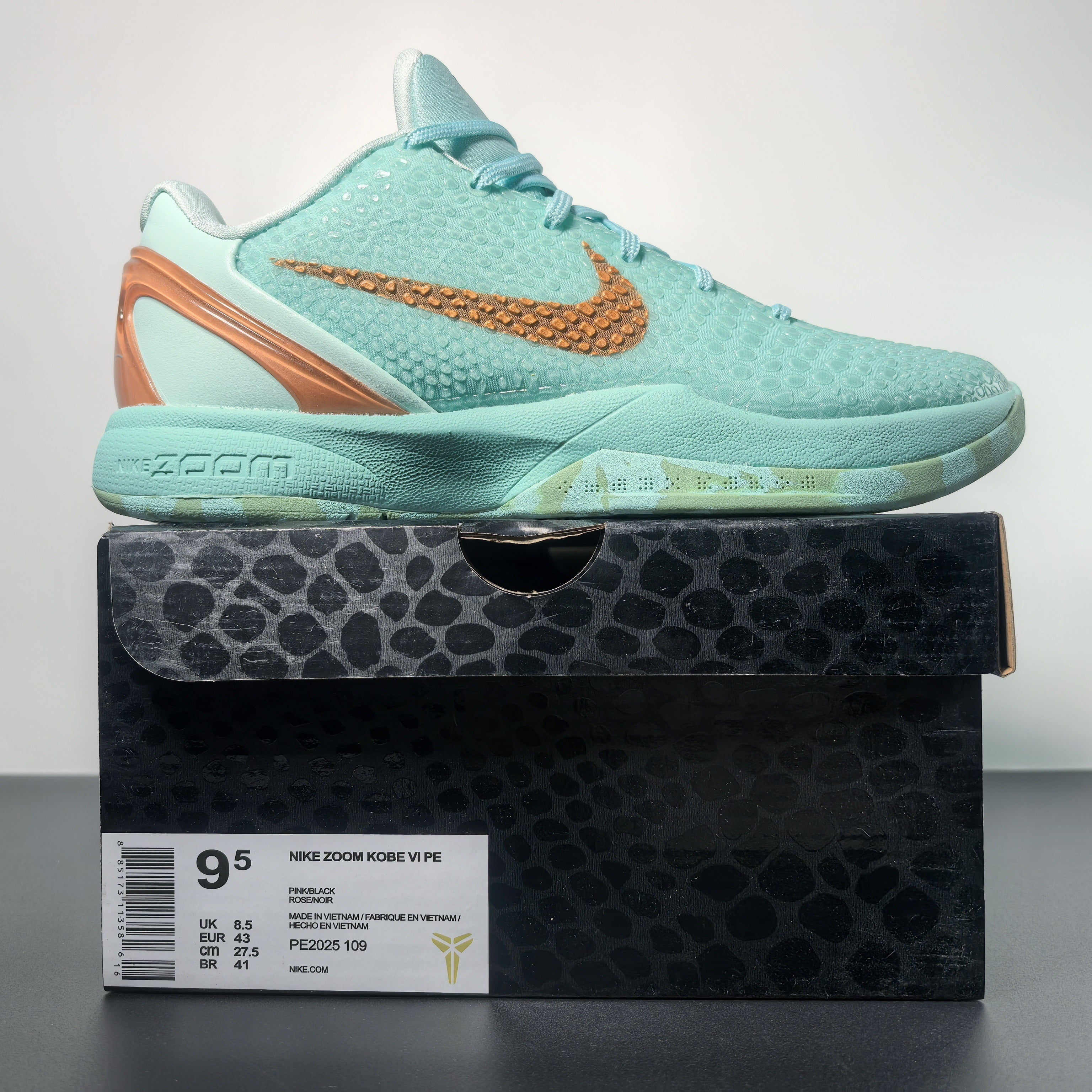 NK Zoom Kobe 6 Protro 