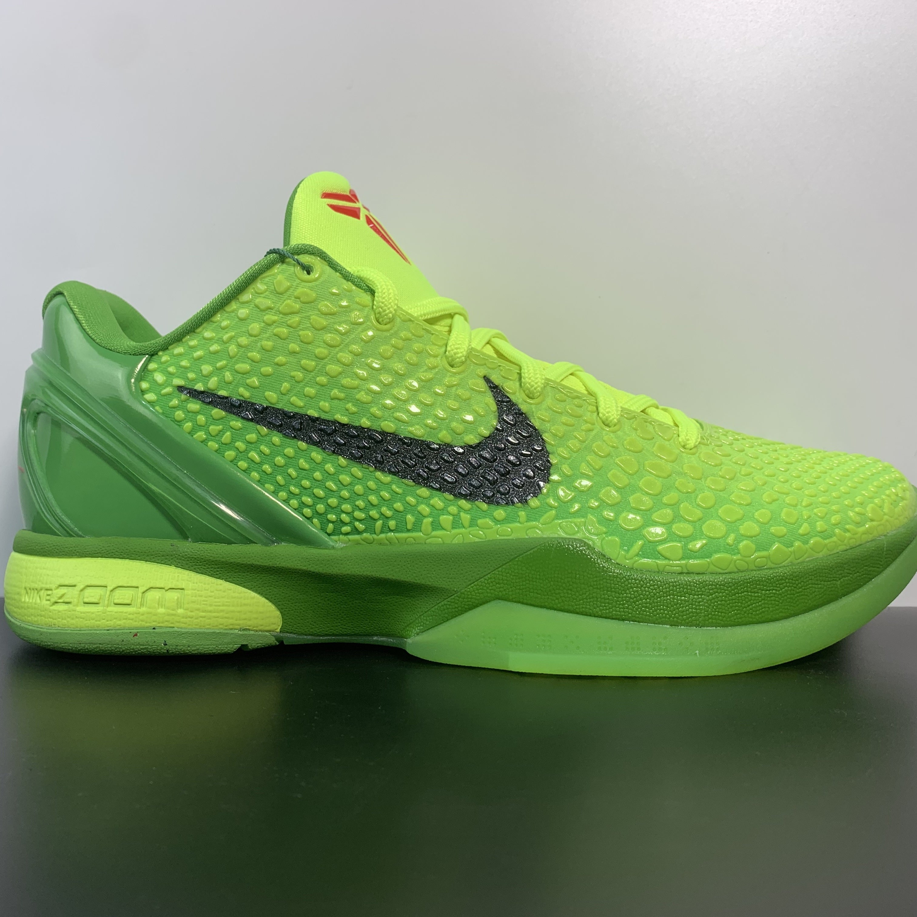 NK ZOOM KOBE 6 