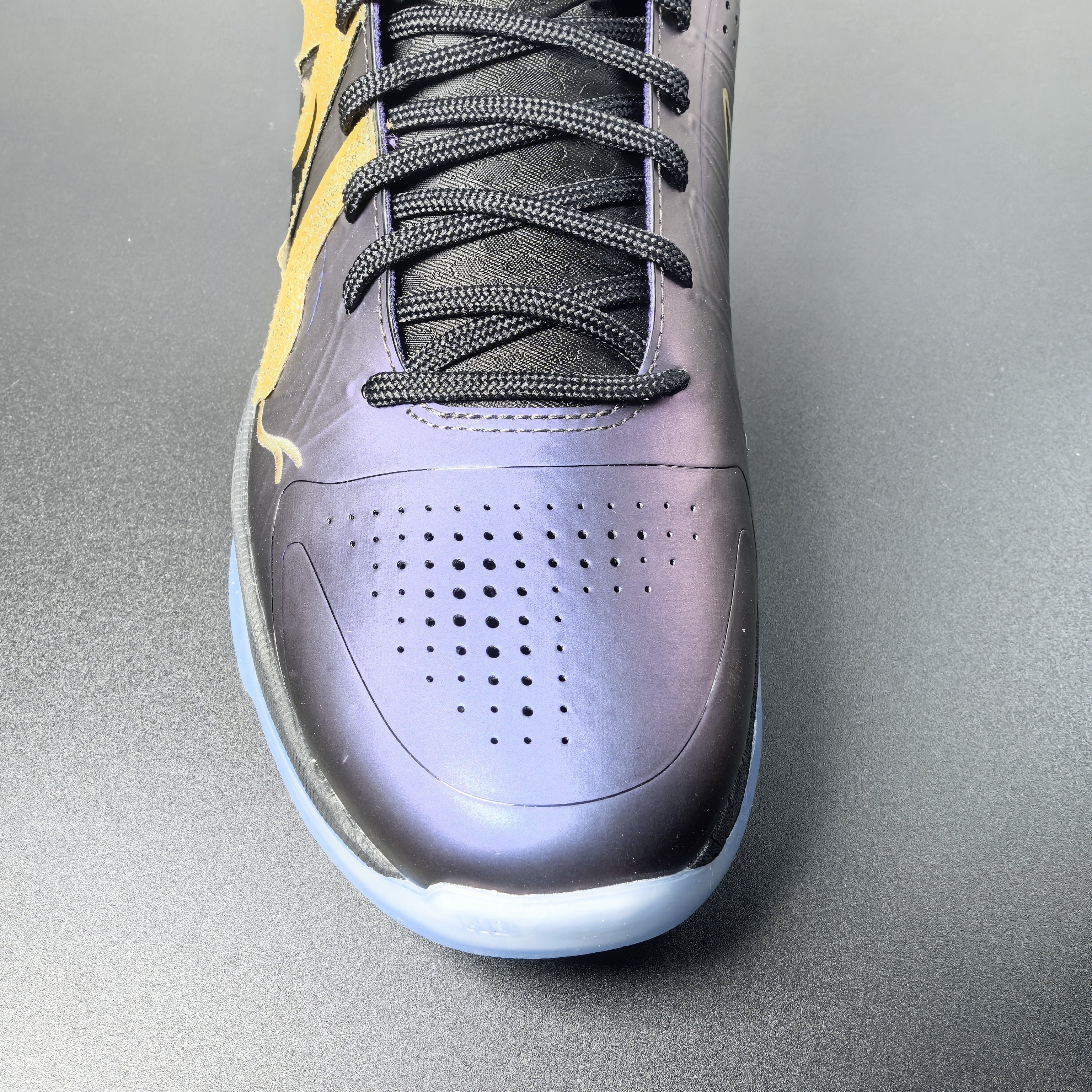 NK Zoom Kobe ZK5