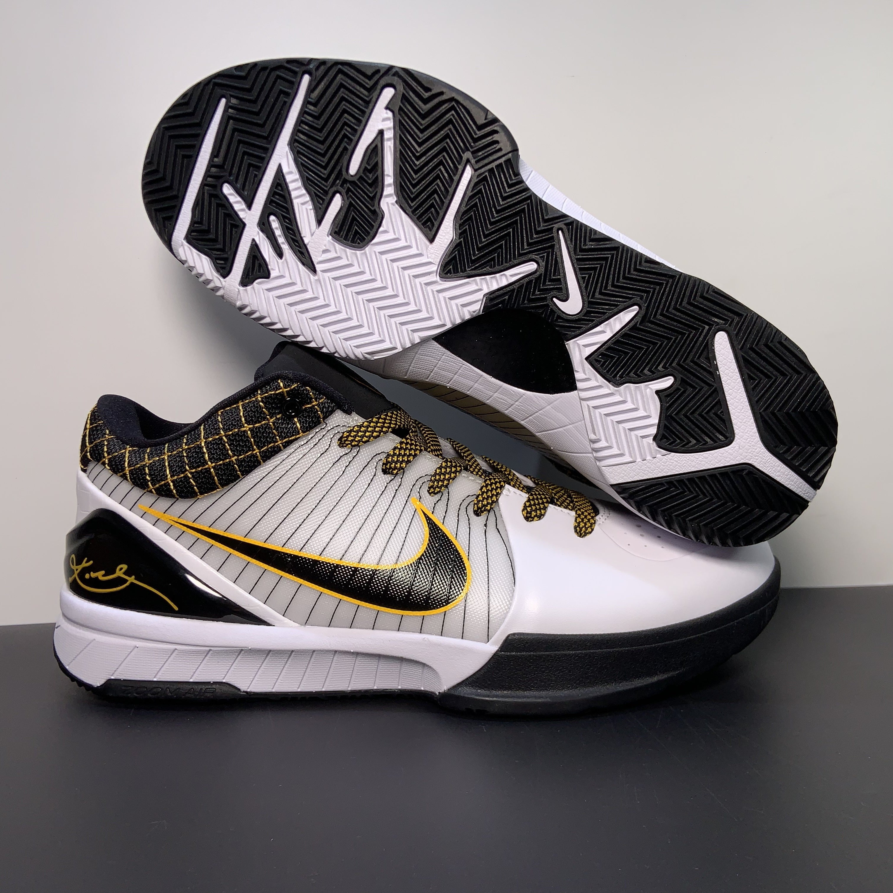 Nike Zoom Kobe 4Protro “Del Sol”