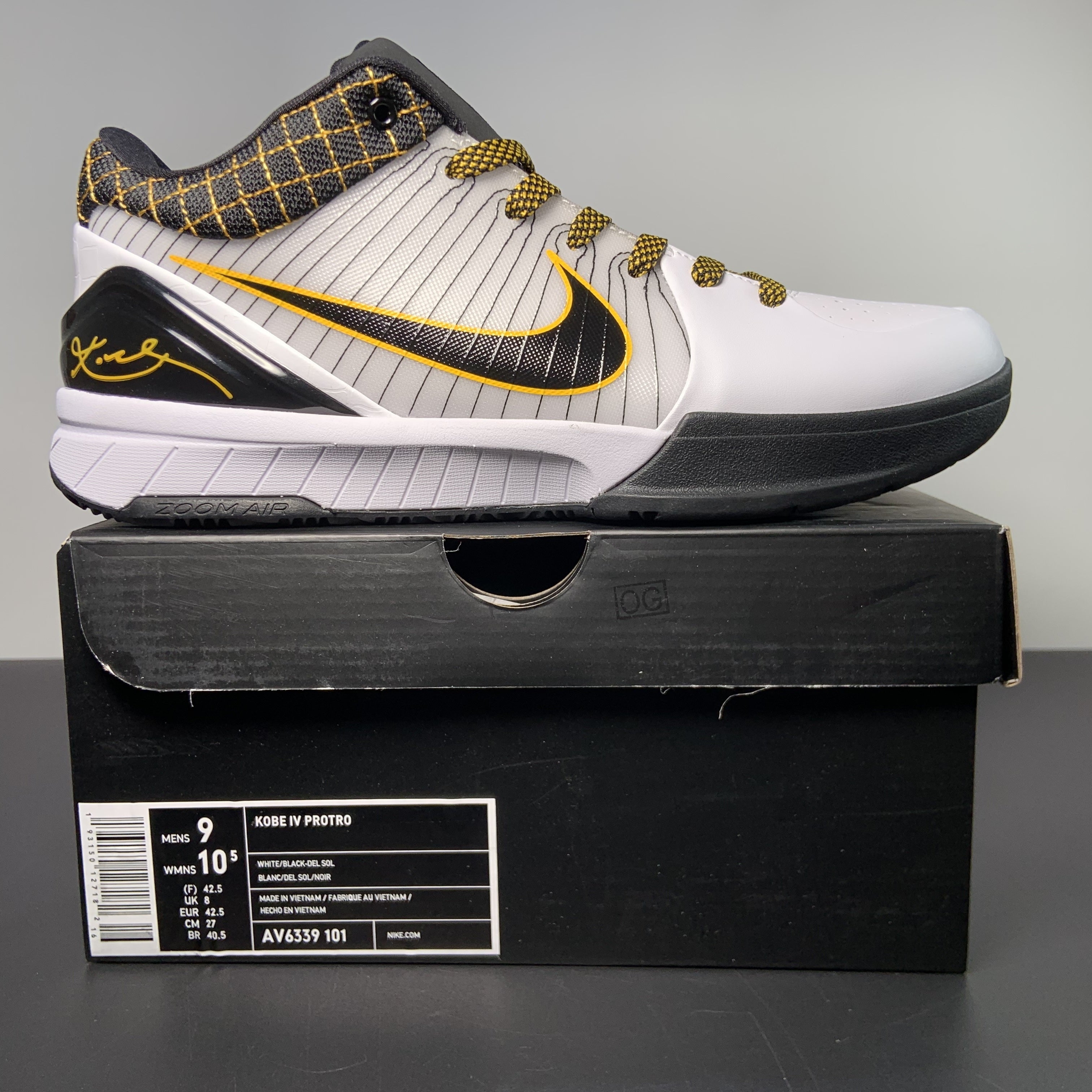 Nike Zoom Kobe 4Protro “Del Sol”