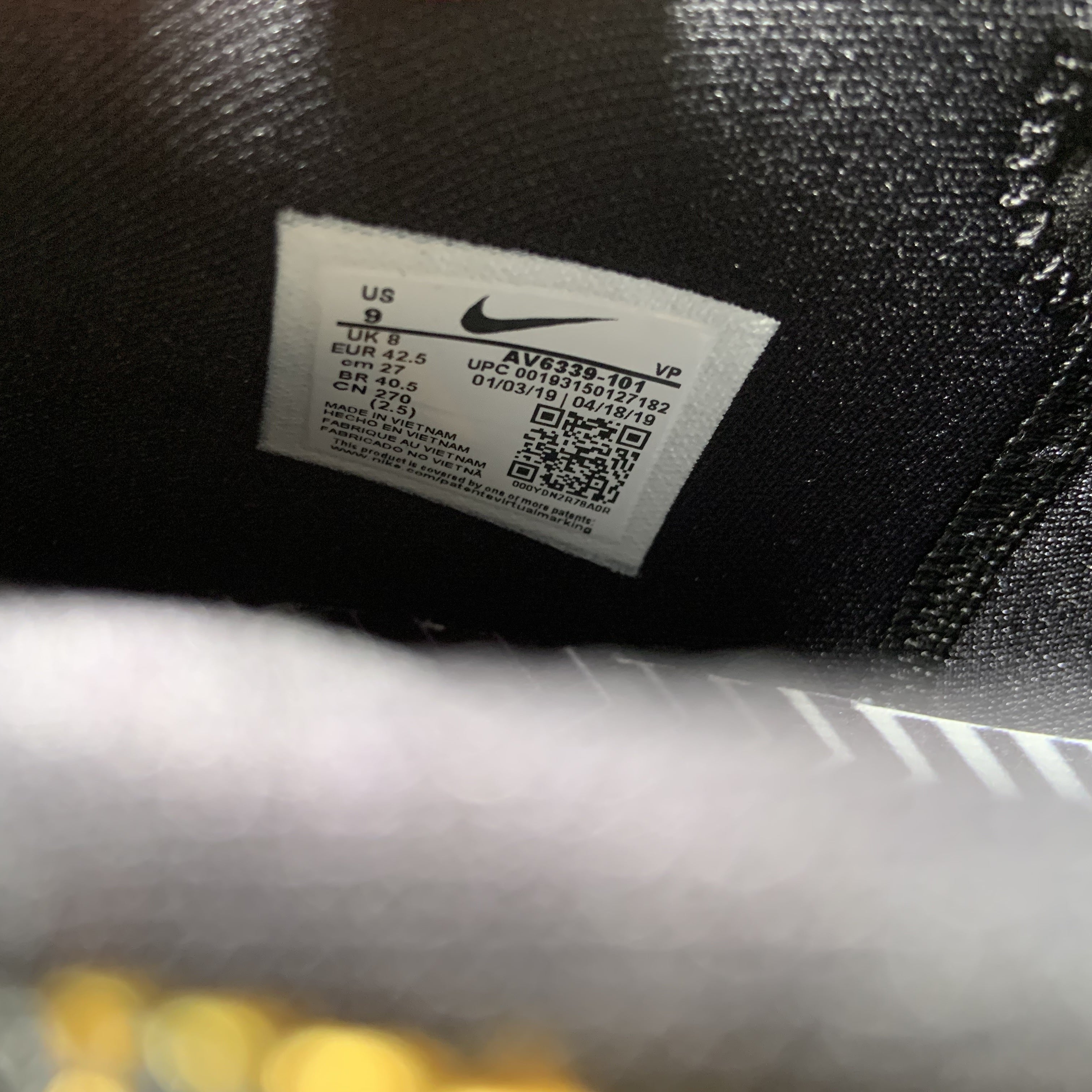 Nike Zoom Kobe 4Protro “Del Sol”