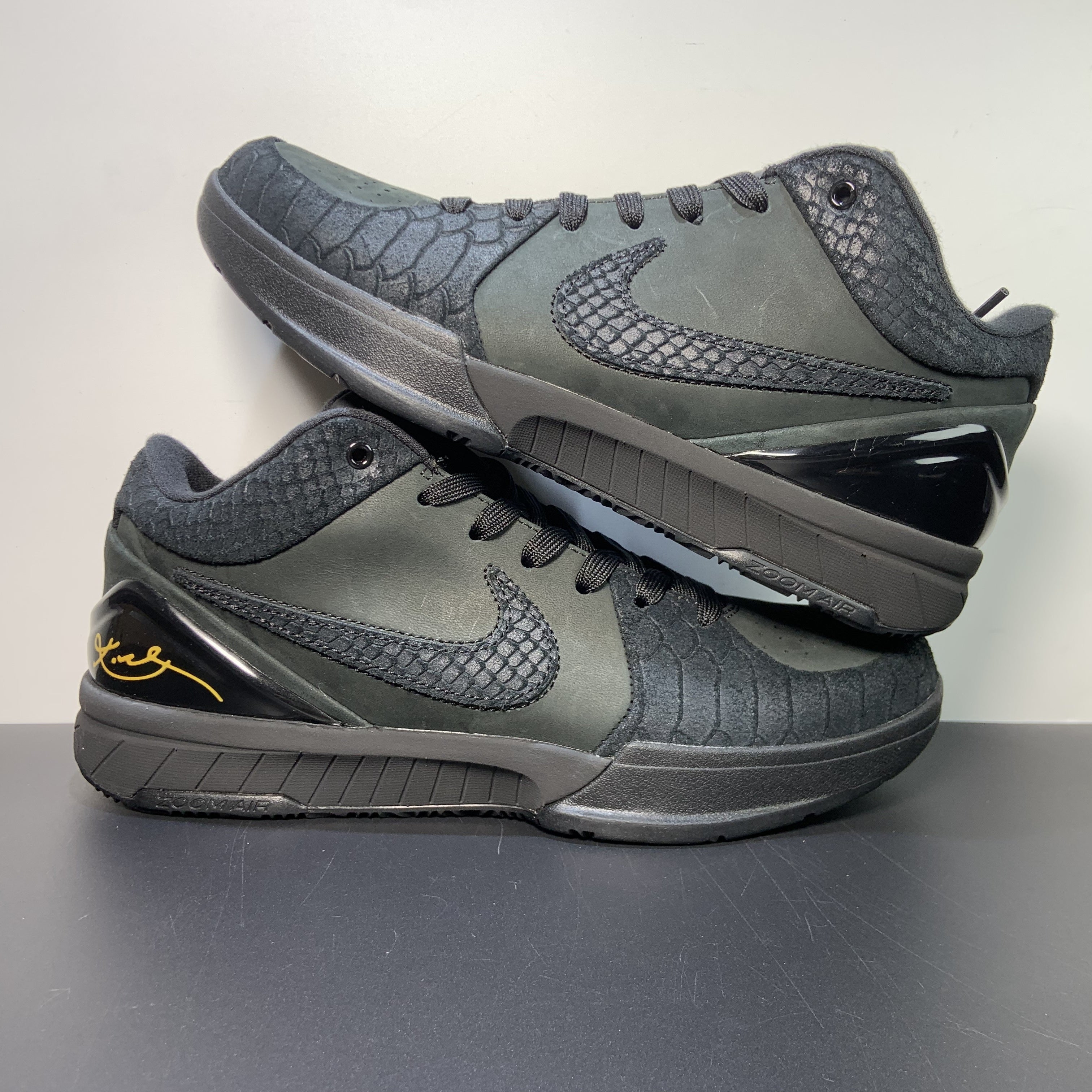 Nike Kobe 4 Protro “Black Mamba”