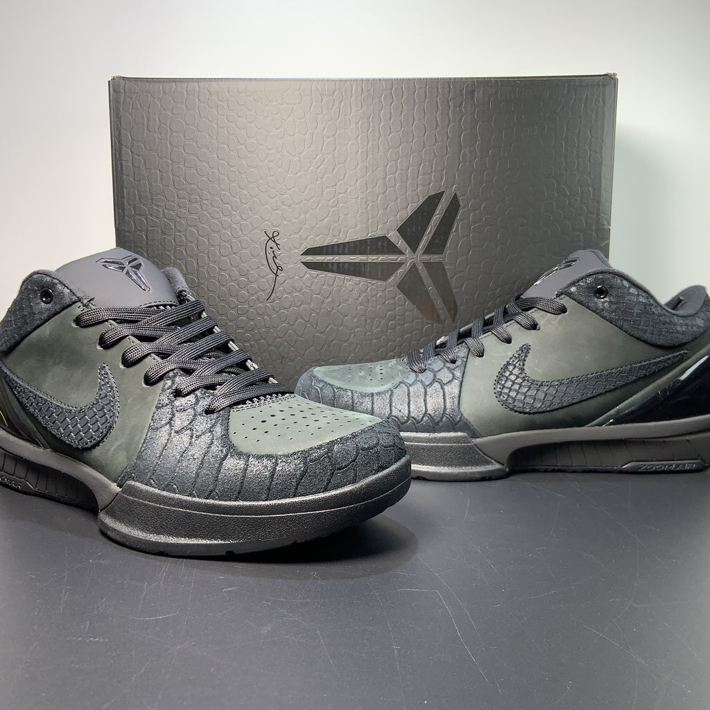 Nike Kobe 4 Protro “Black Mamba”
