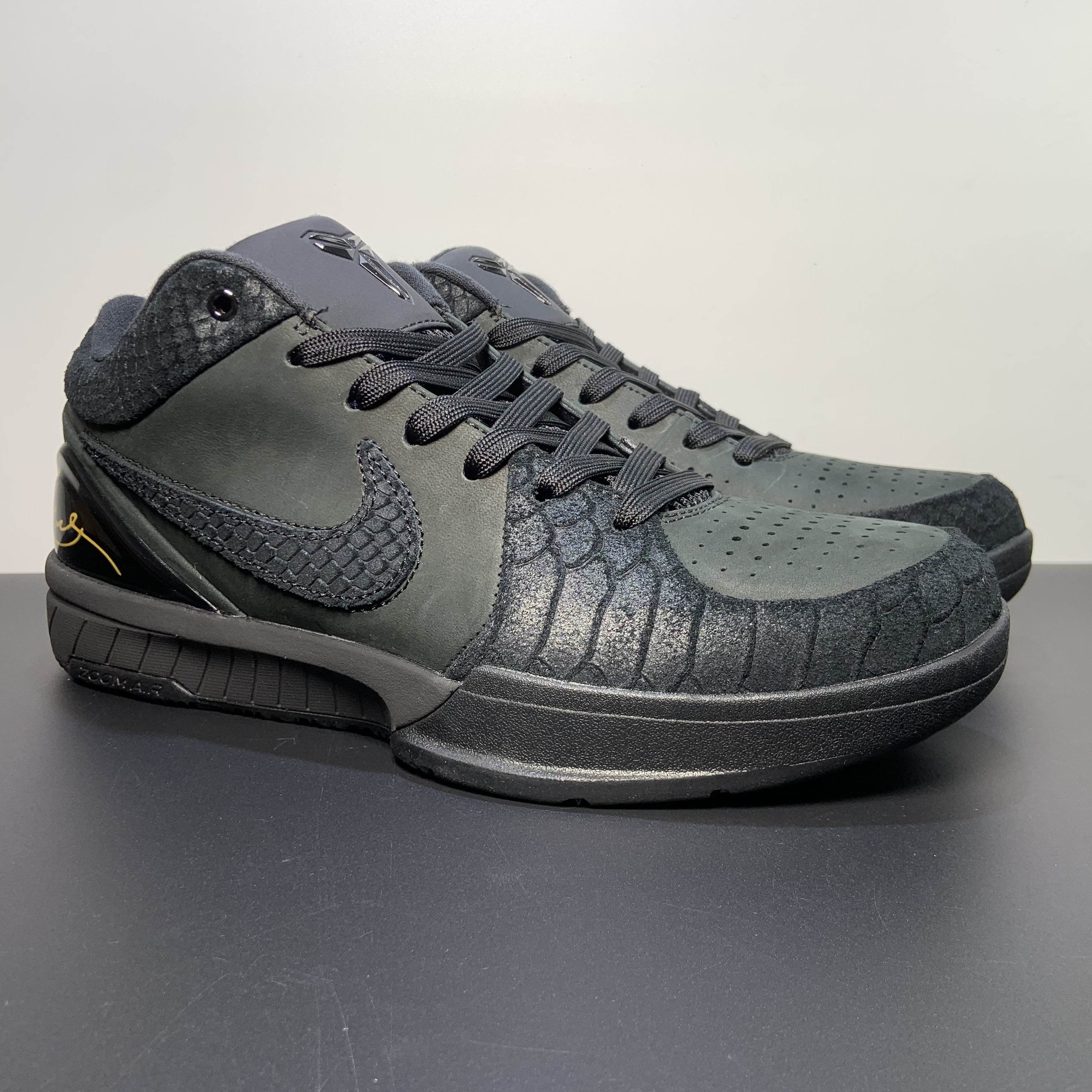 Nike Kobe 4 Protro “Black Mamba”