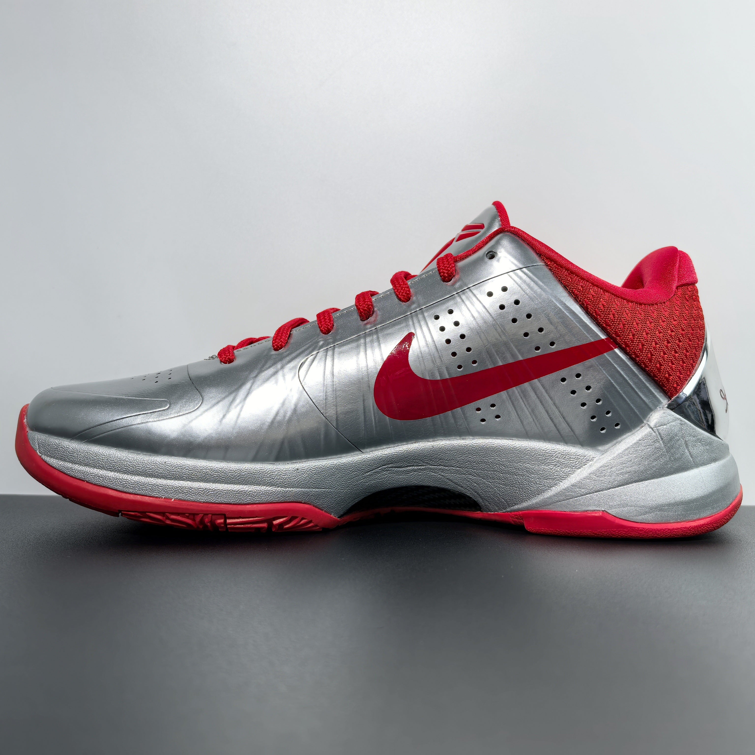 S2 Caitlin Clark x Nike Zoom Kobe 5 Protro