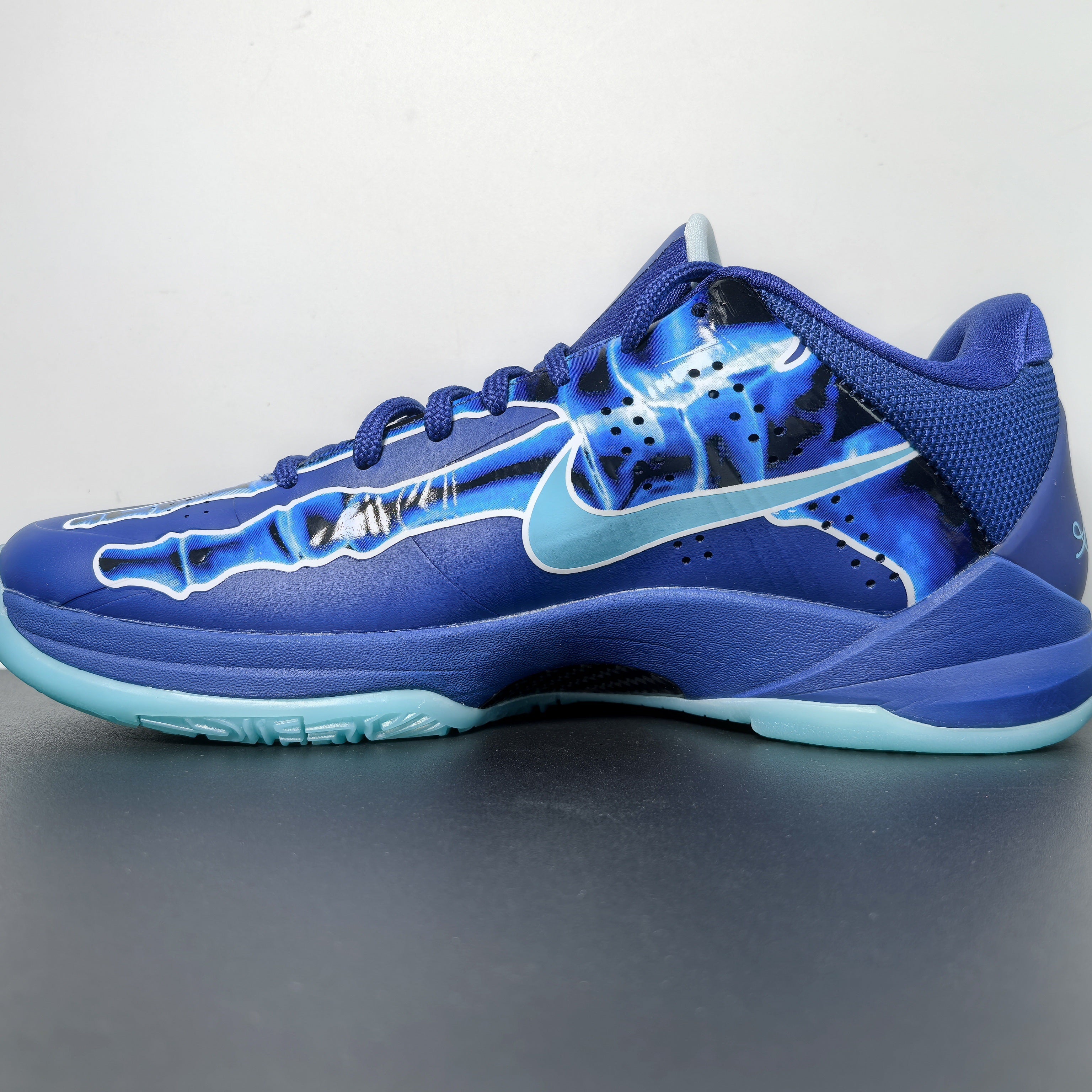 Kobe 5 Protro “X-Ray”