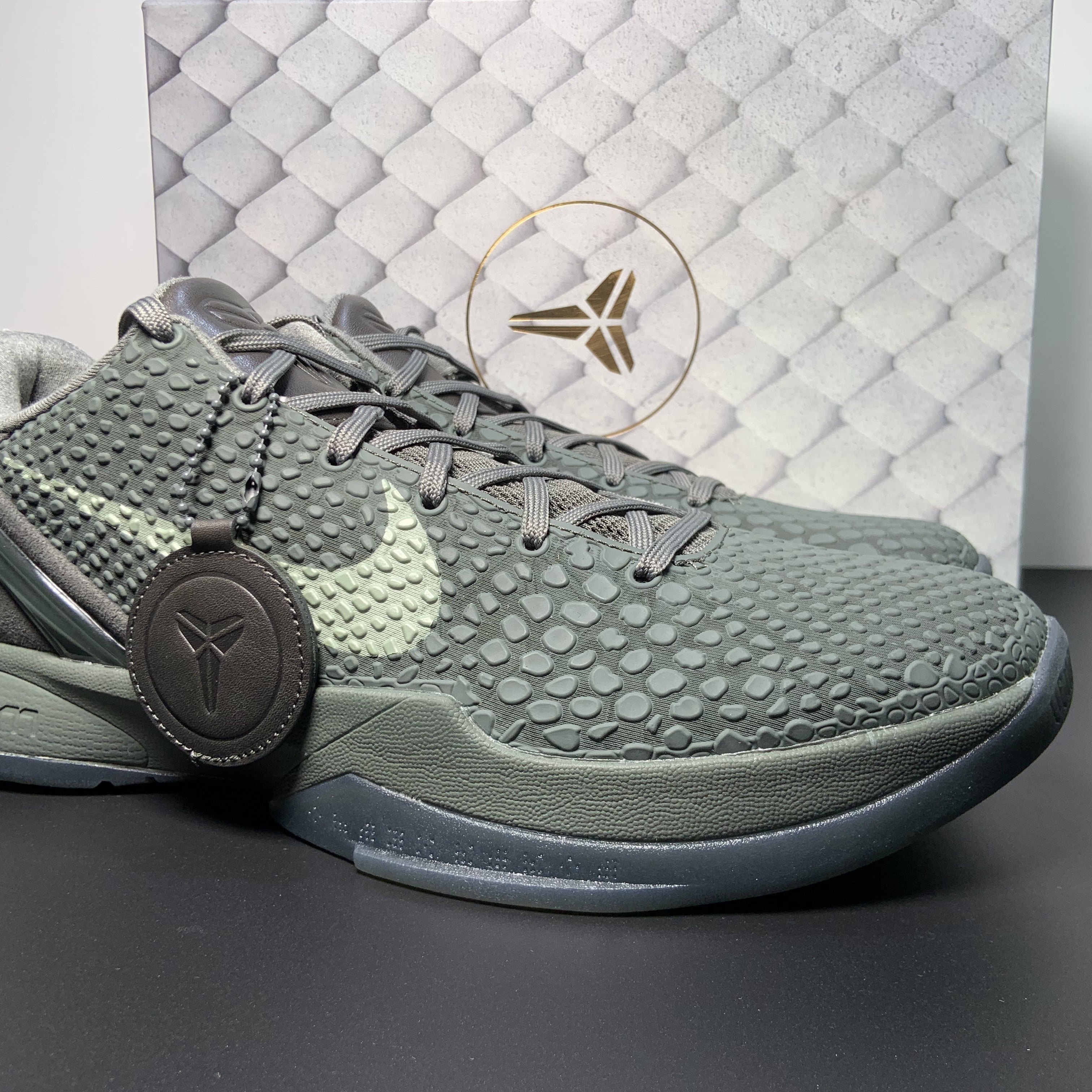 Nike Zoom Kobe 6 FTB (Fade To Black)