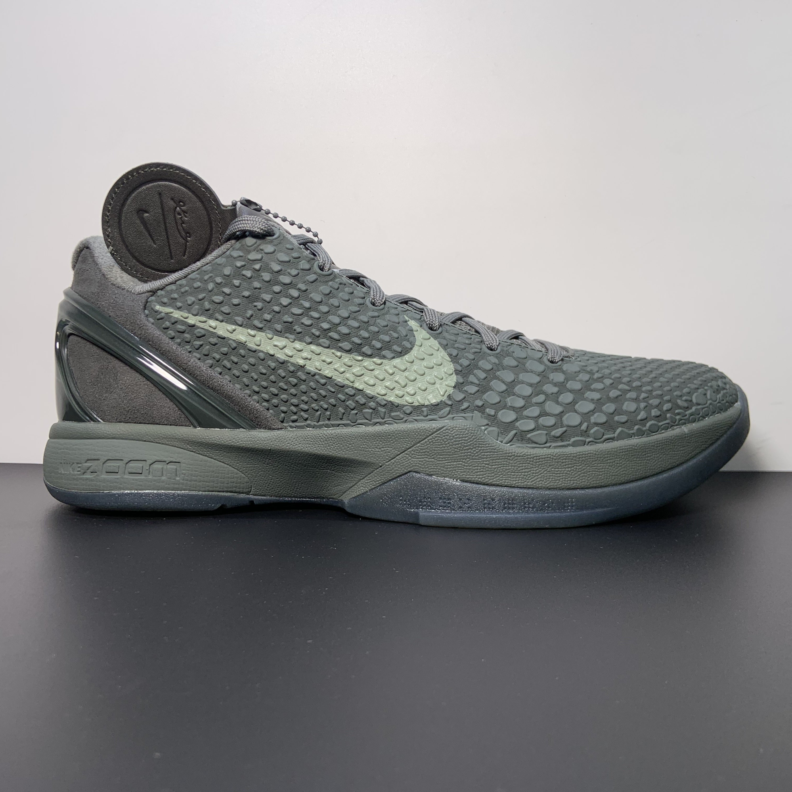 Nike Zoom Kobe 6 FTB (Fade To Black)