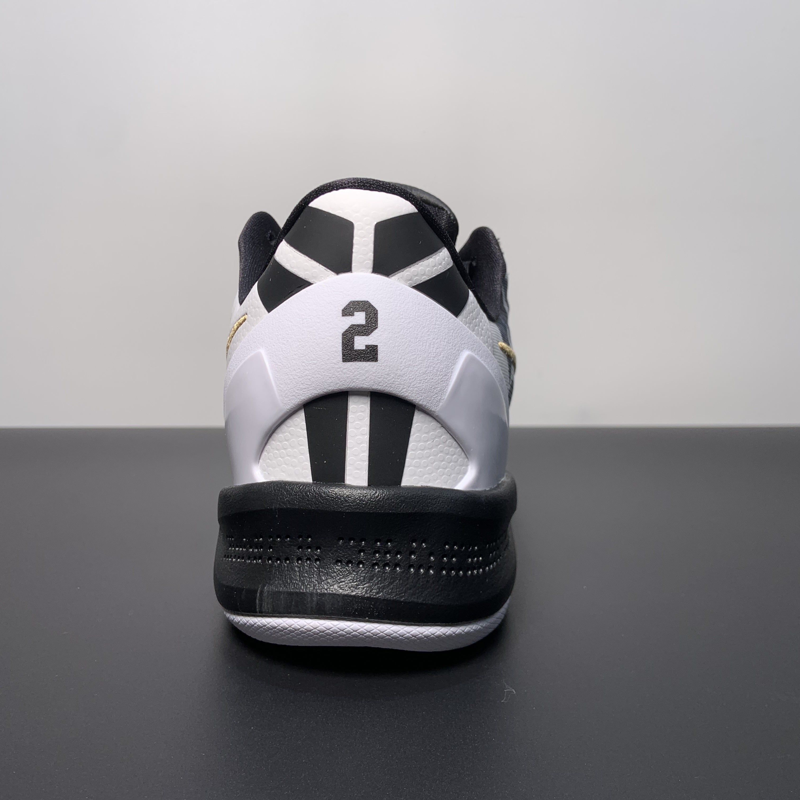 Nike Kobe 8 Protro “Mambacita” GiGi R.I.P