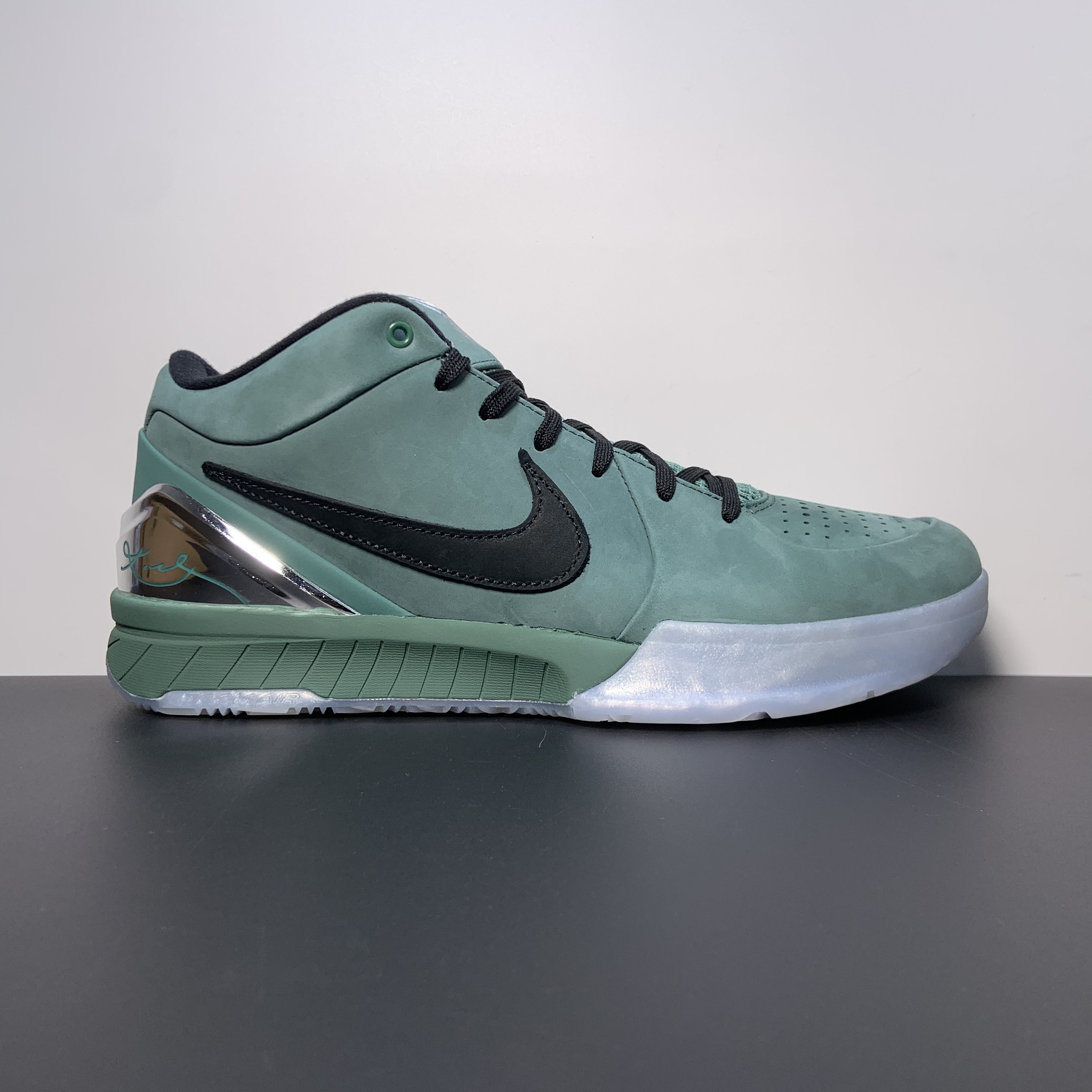 Nike Kobe 4 Protro “Bicoastal” 