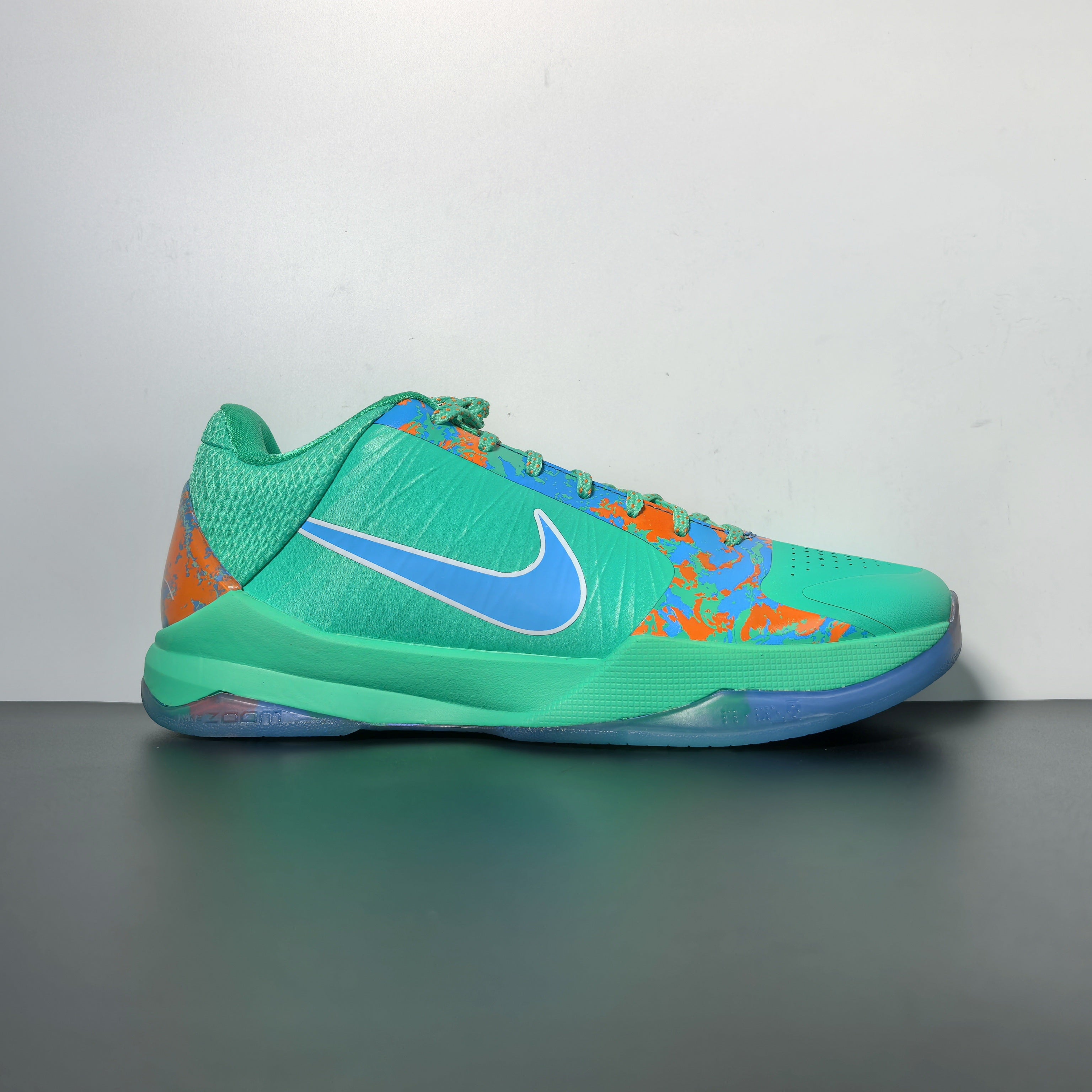 Nike Kobe 5 Protro-NY vs. NY-