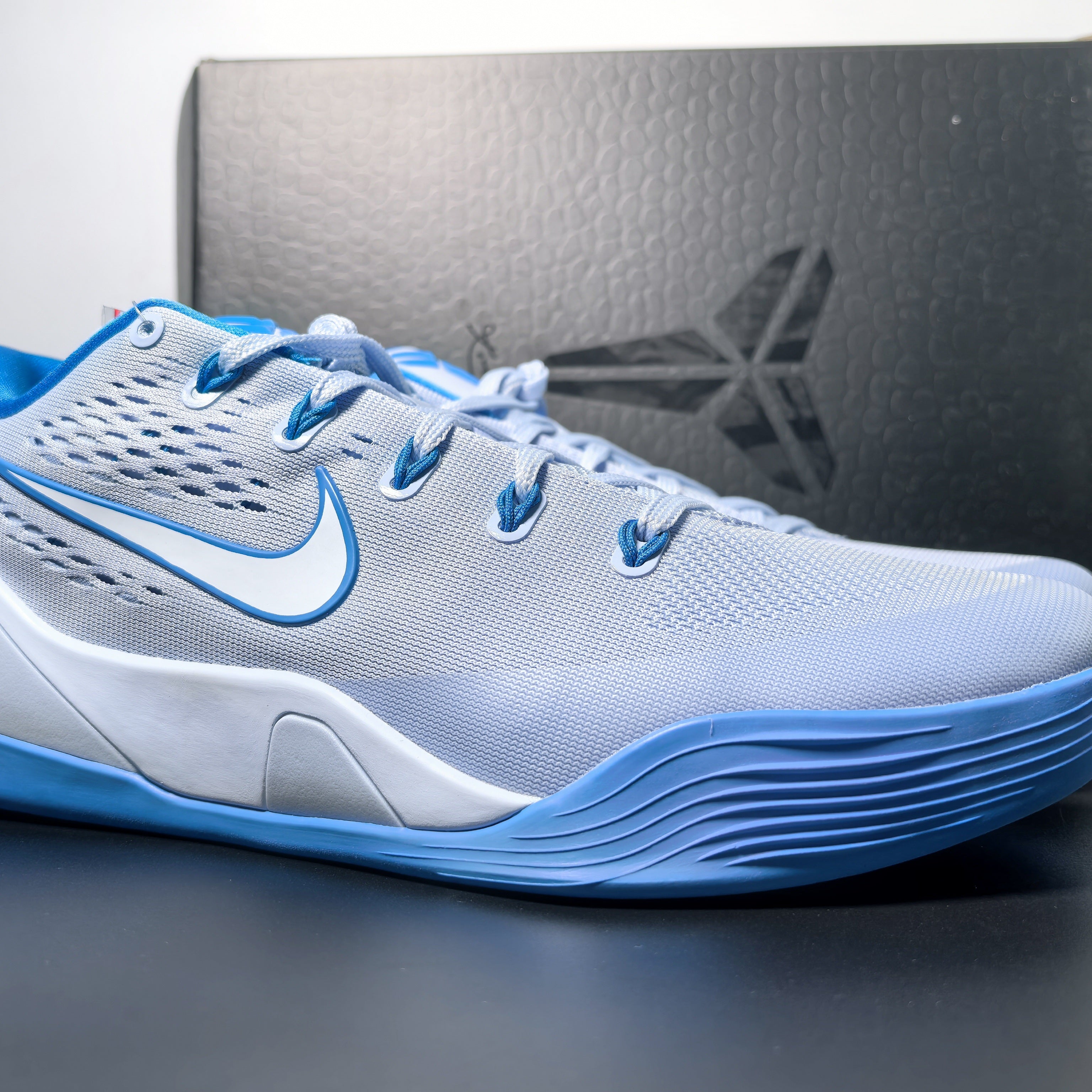 Nike Kobe 9 elite low em protro