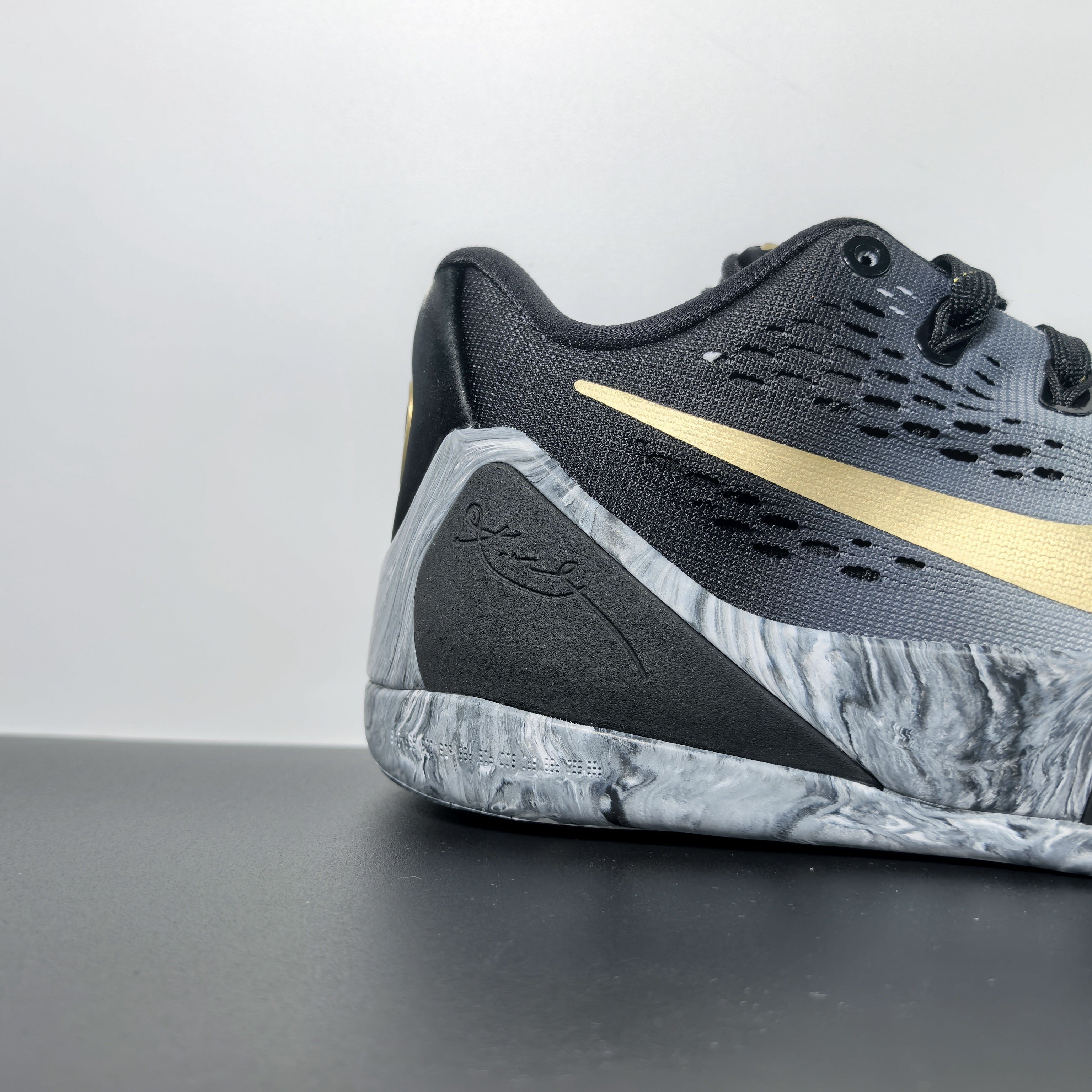 Nike Kobe 9 Protro EM “Gigi”