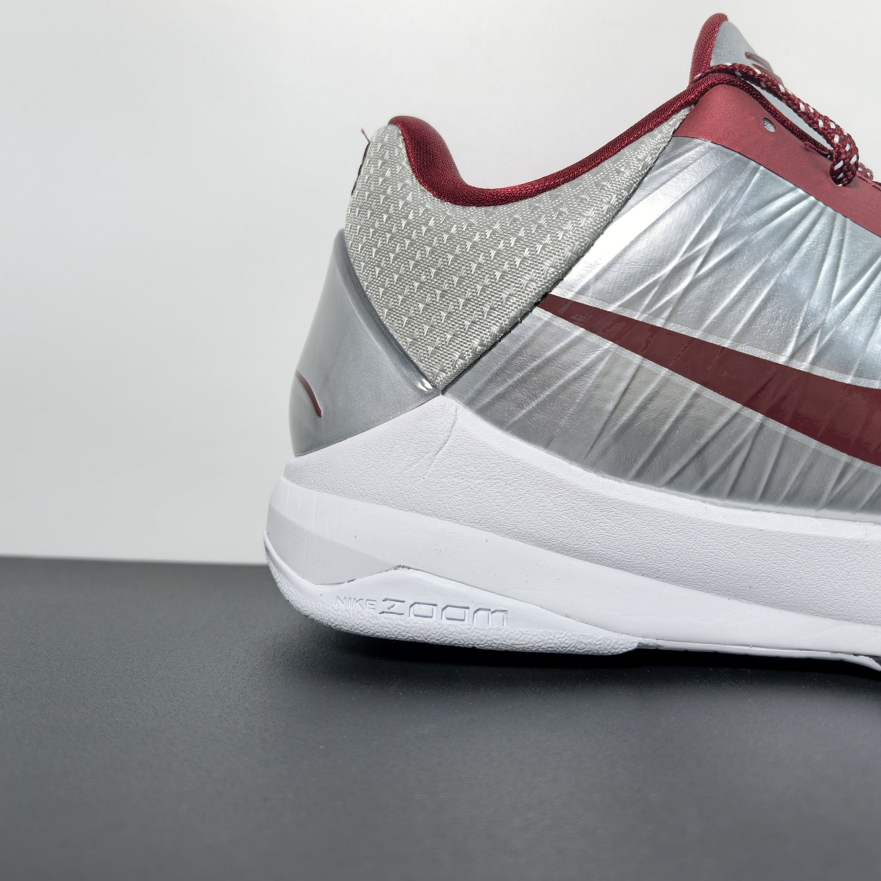 Nike Zoom Kobe 5 lower Merion Aces Away 