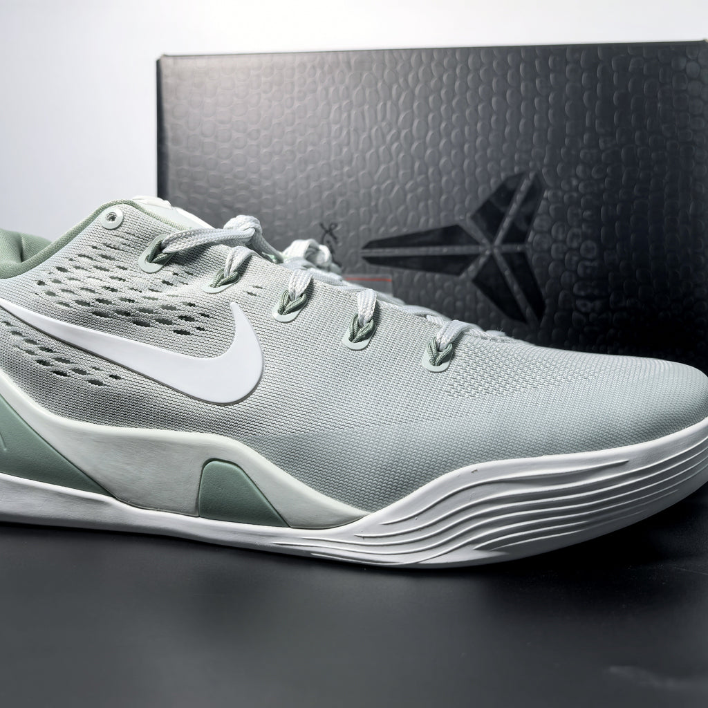 Nike Kobe 9 EM Protro 