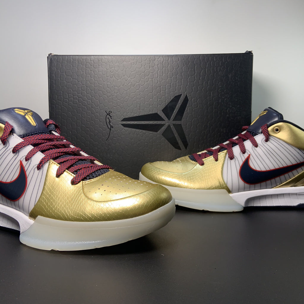 Nike Kobe 4 Protro “Philly”