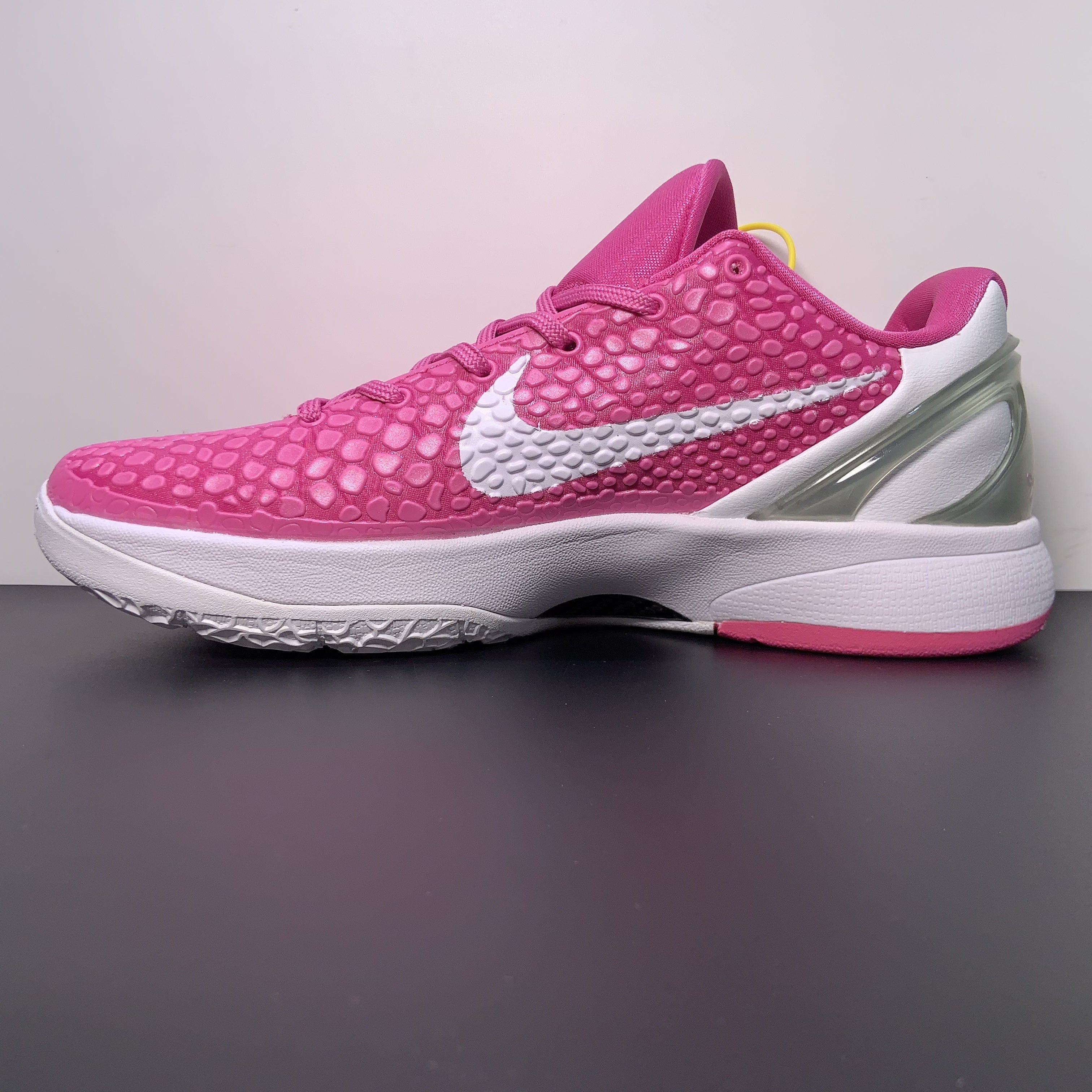 Nike Zoom Kobe 6 Protro "Think Pink"