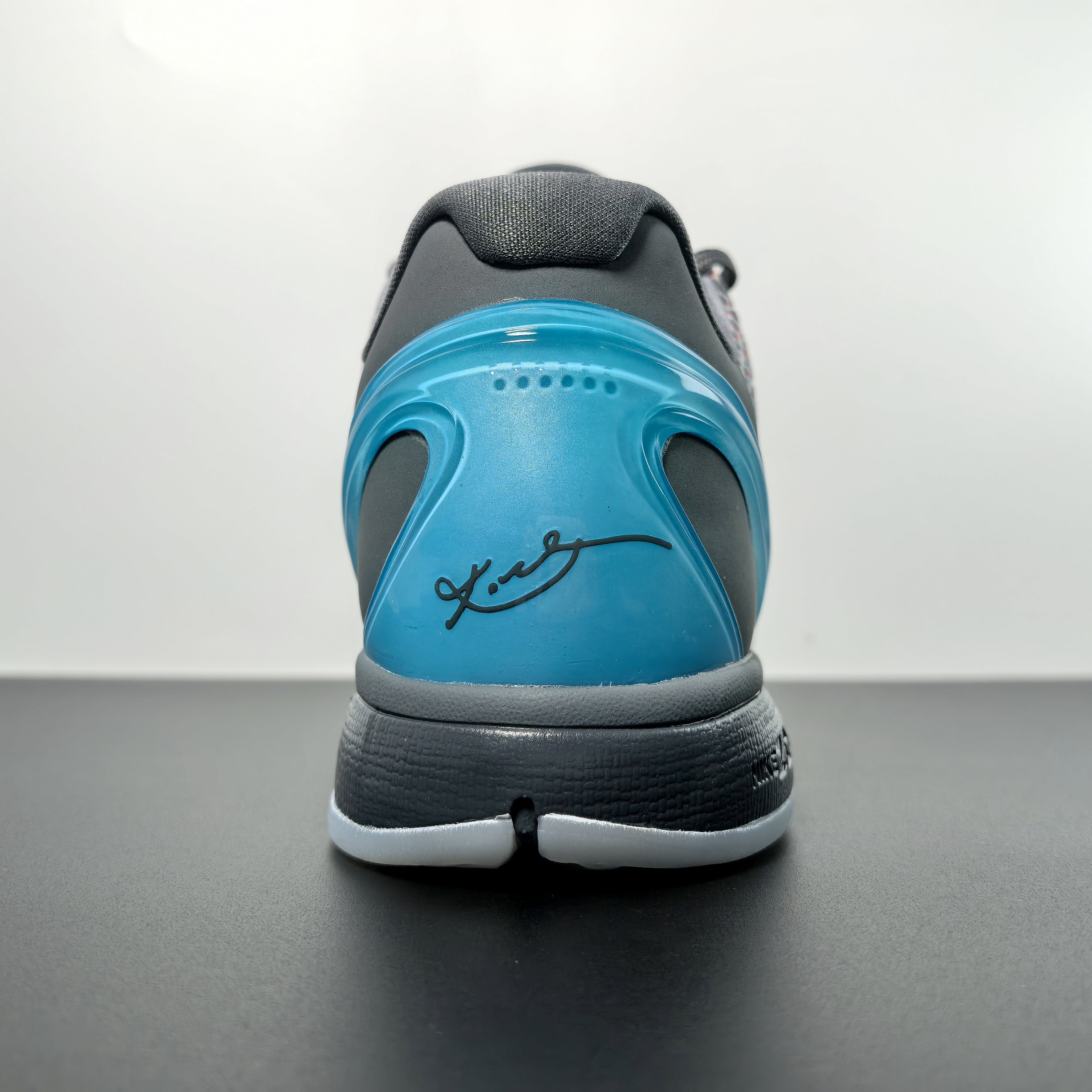 Nike Kobe 6 Protro “3D Hollywood” 3D