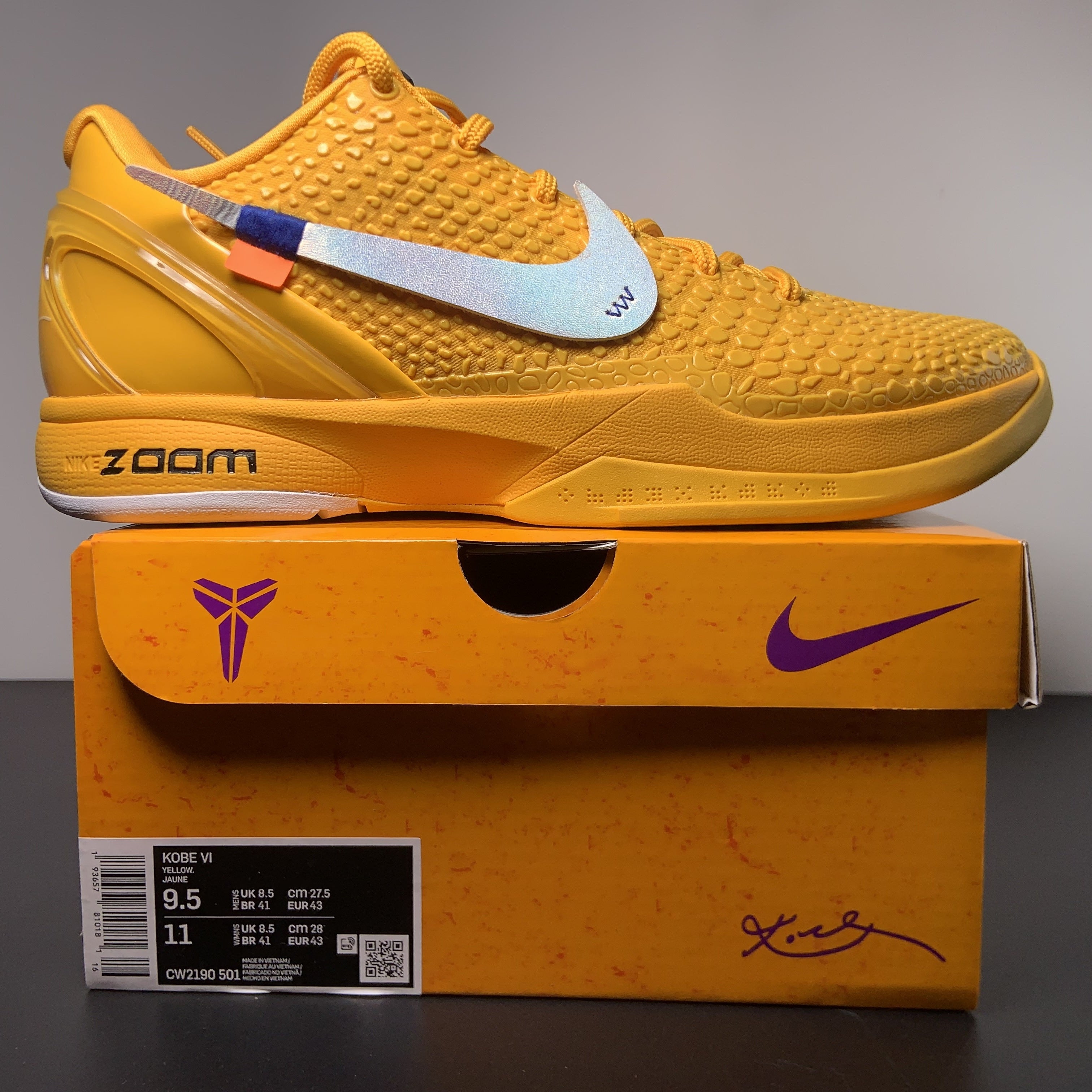 Off White x NK Zoom Kobe ZK5