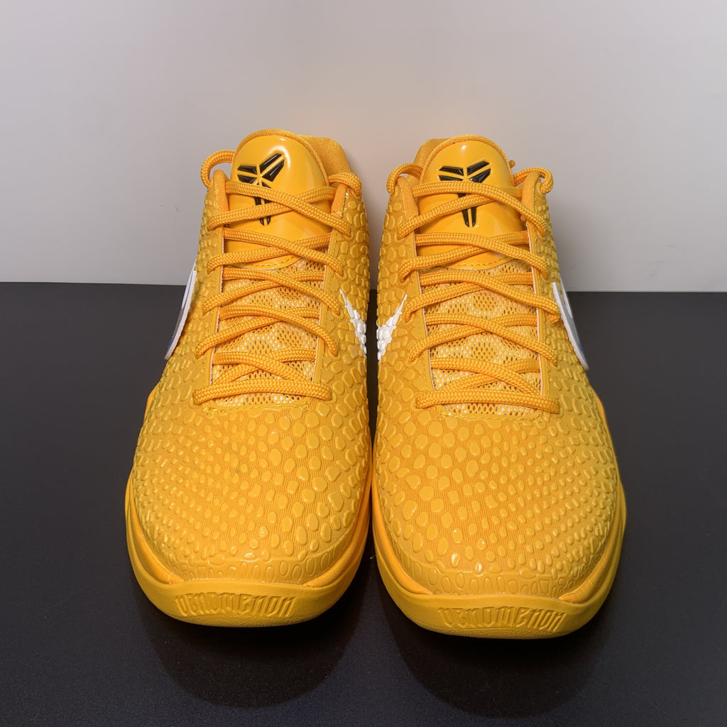 Off White x NK Zoom Kobe ZK5