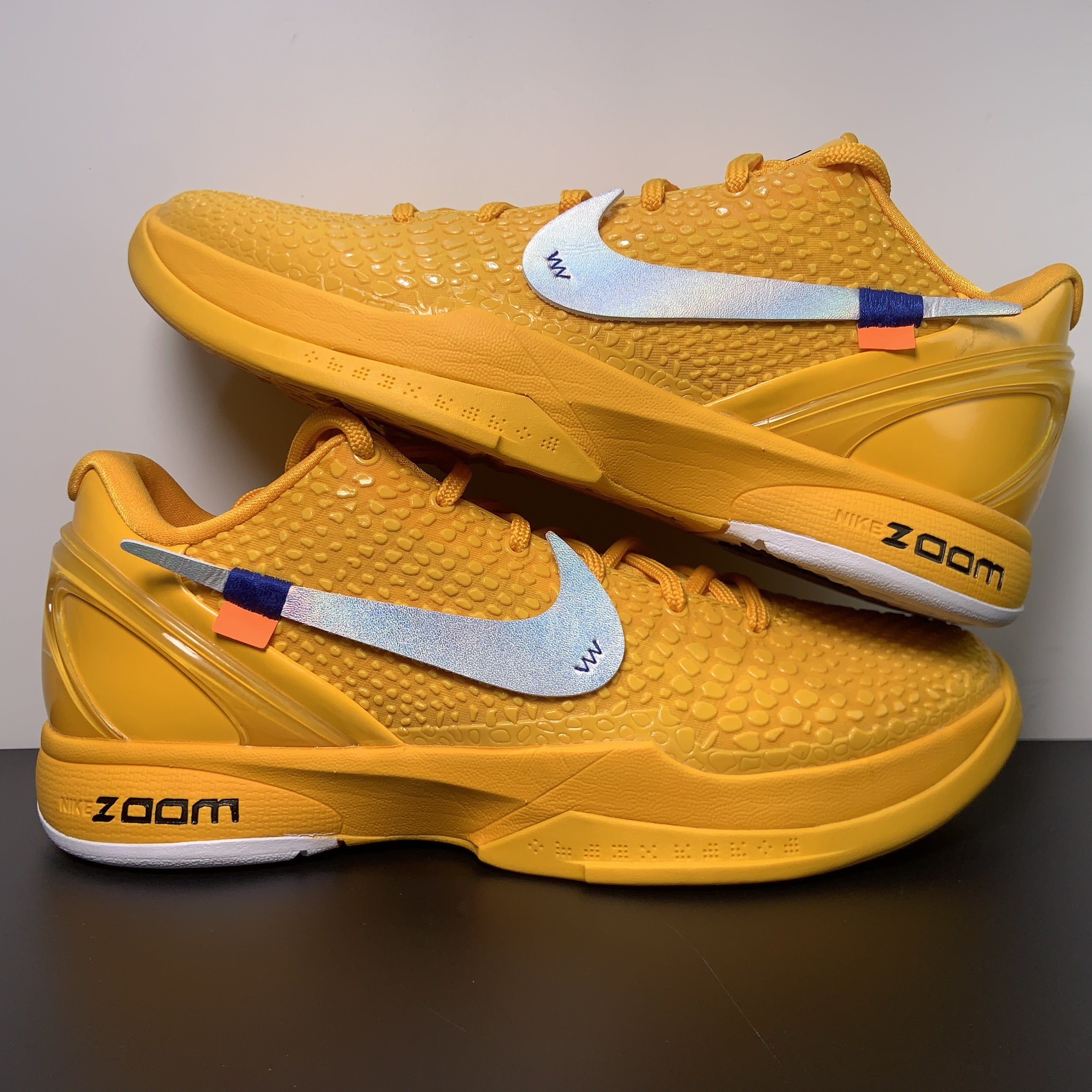 Off White x NK Zoom Kobe ZK5
