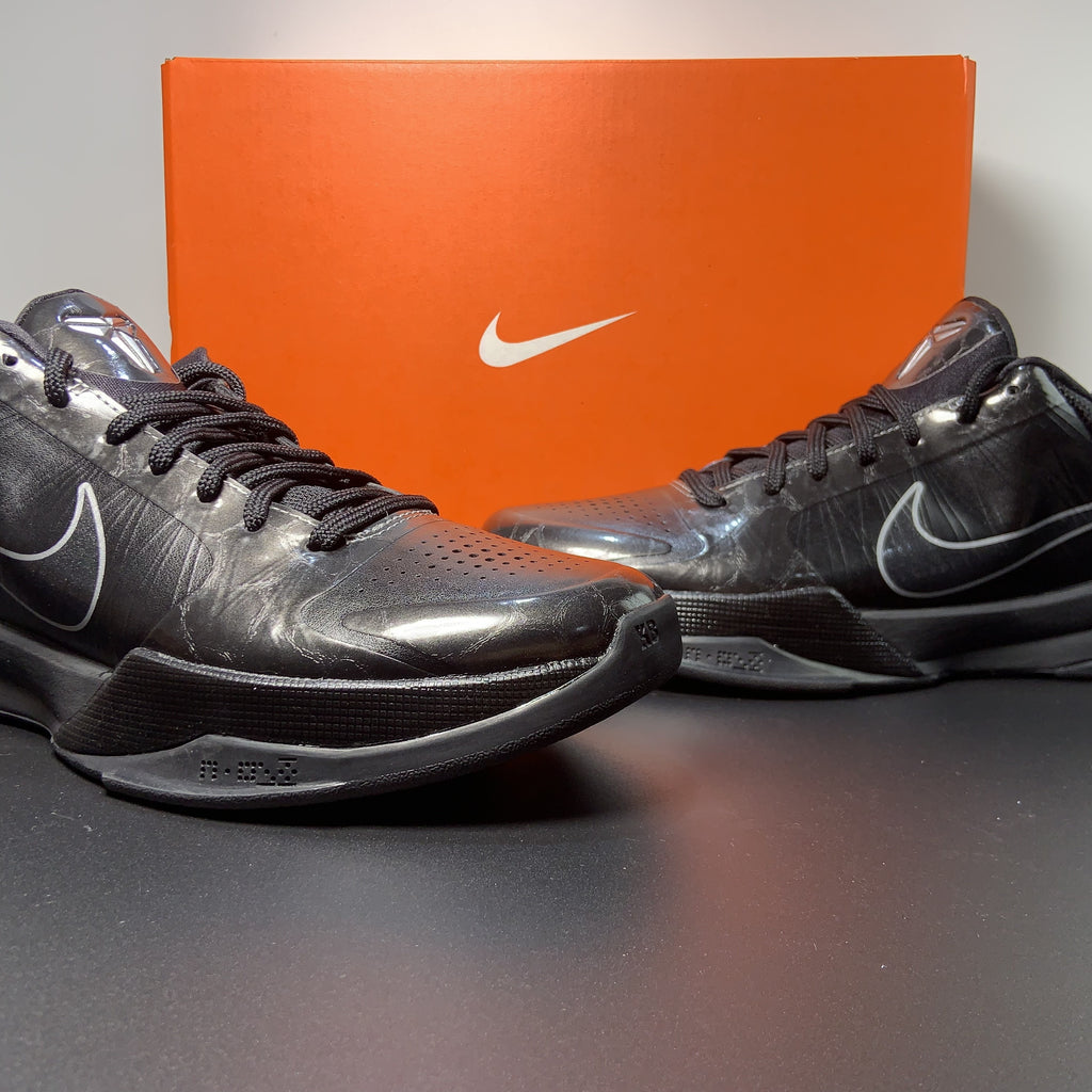 Nike Zoom Kobe V (5) ‘Blackout 