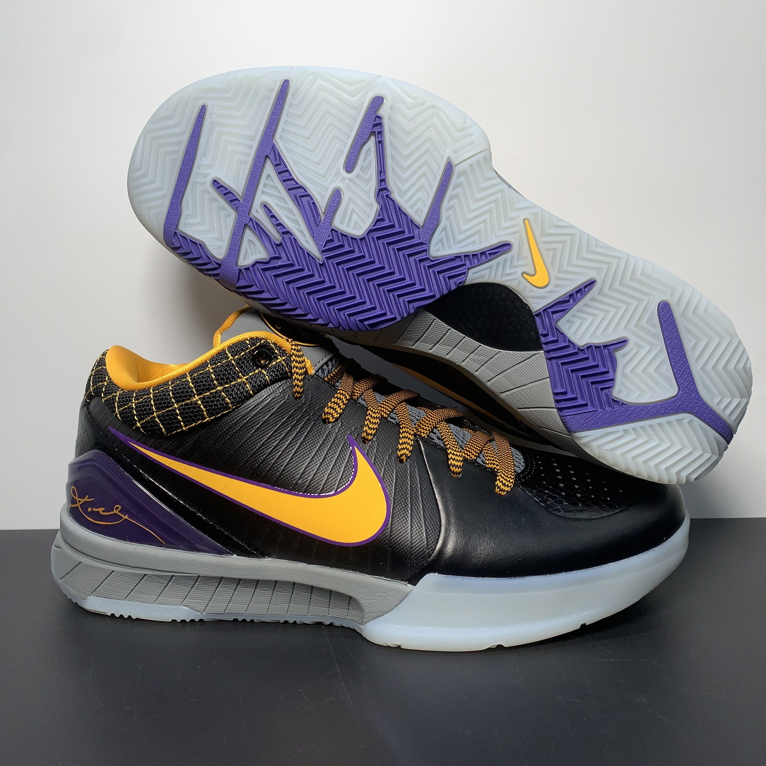 Nike Kobe 4 Protro “Carpe Diem” 