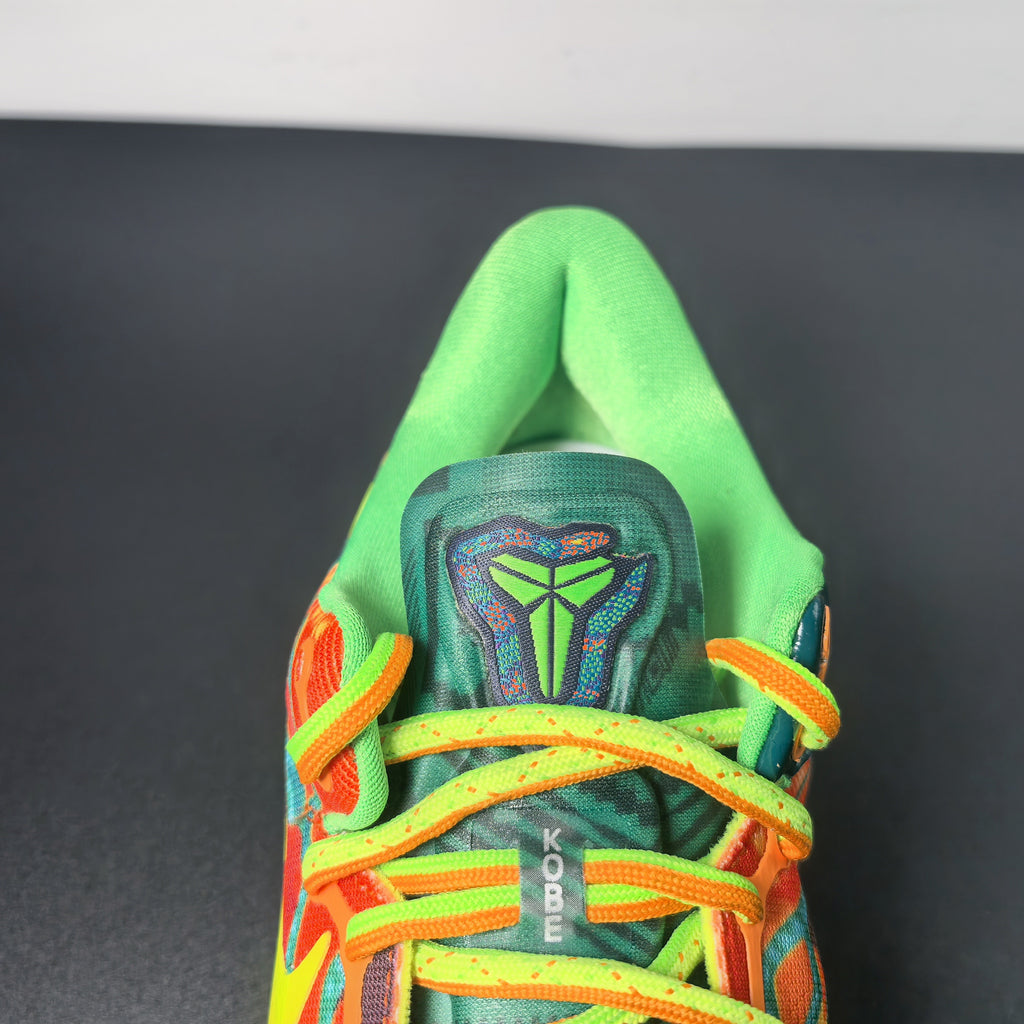 Nike Kobe 8 Protro “What The Kobe” 