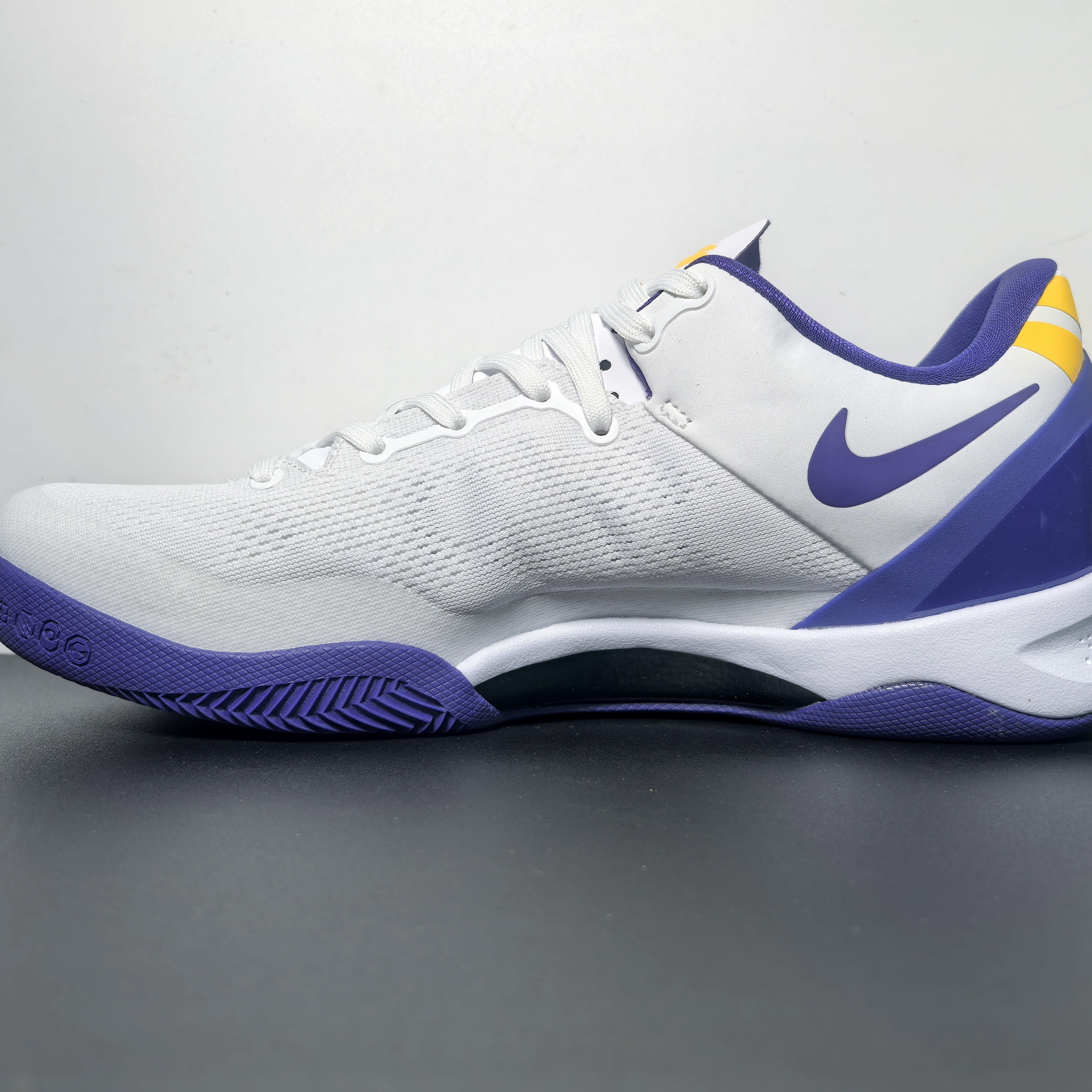 Nike Kobe 8 Protro