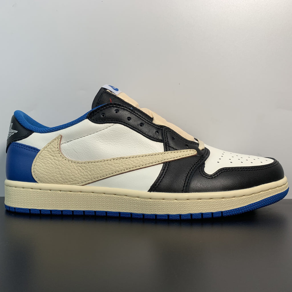 Fragment Design x Travis Scott x Air Jordan 1 Retro Low 204.98 