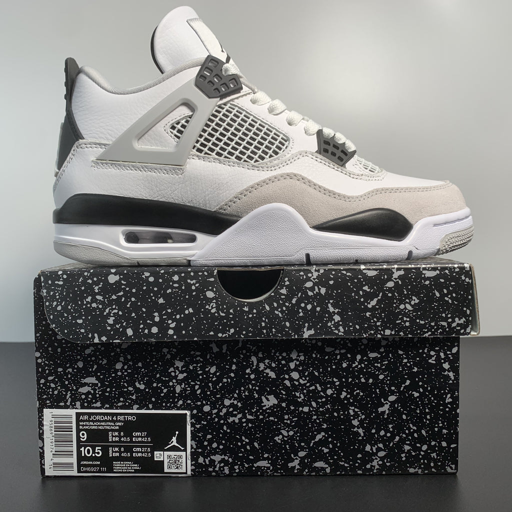 Air Jordan 4 Retro 'Military Black'