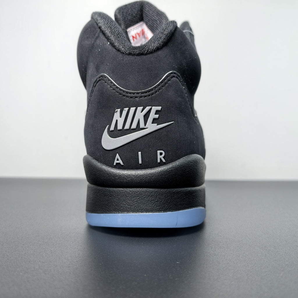 Air Jordan 5 Retro Og Mertallic Reimagined