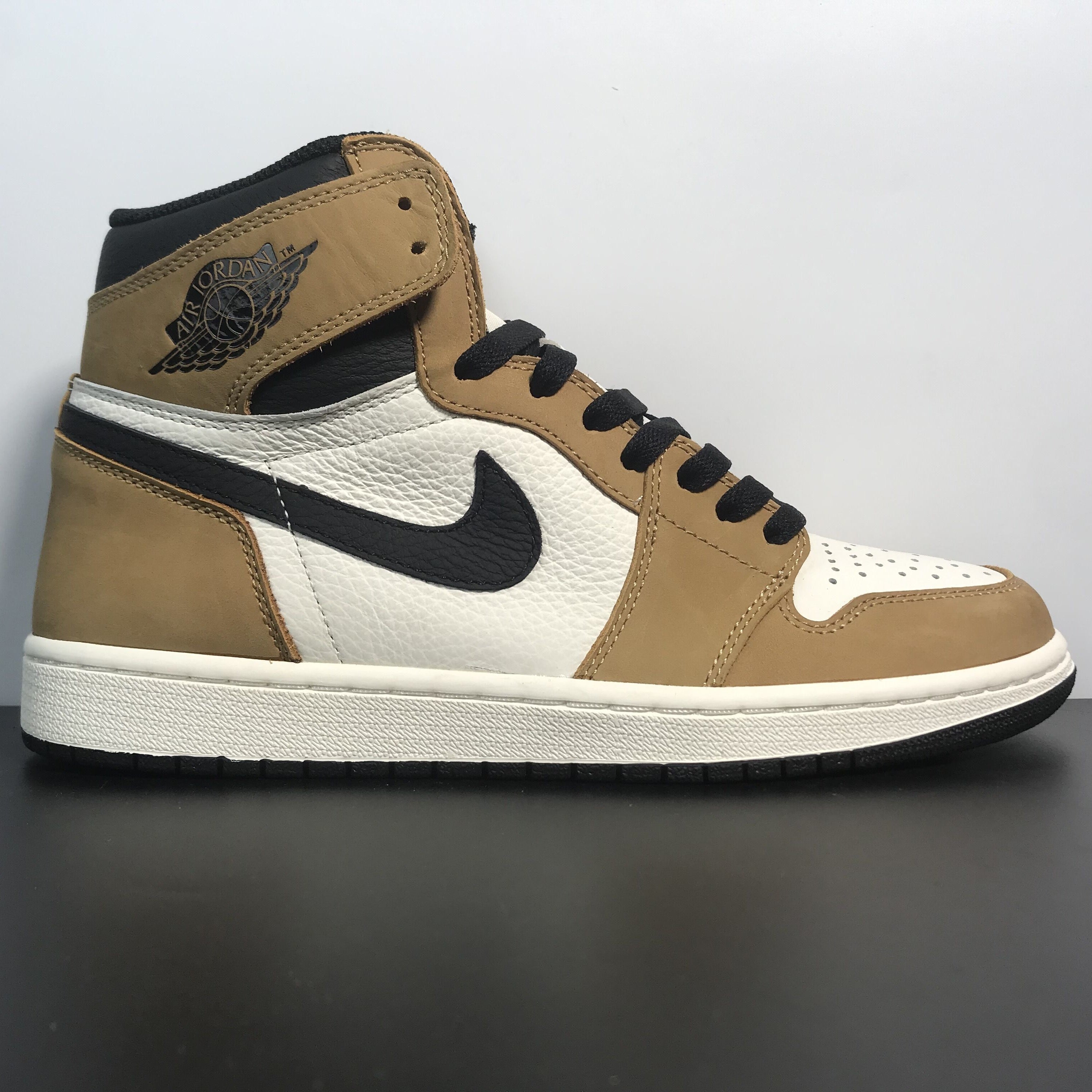 Air Jordan 1 Retro Rookie of the Year
