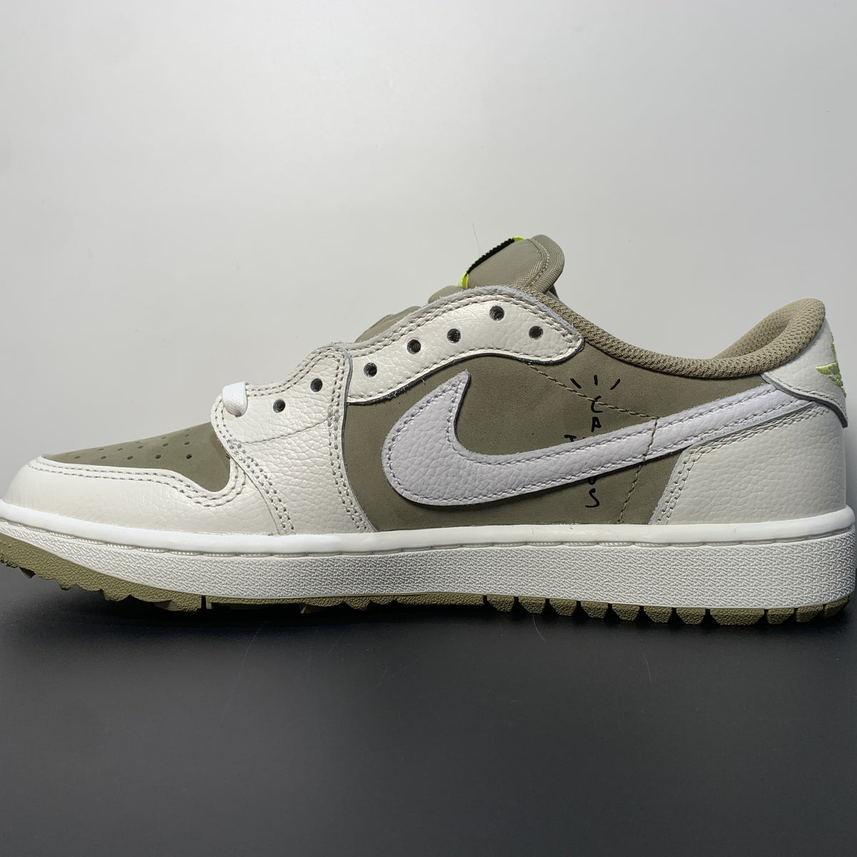 Travis Scott x Air Jordan 1 Low Golf