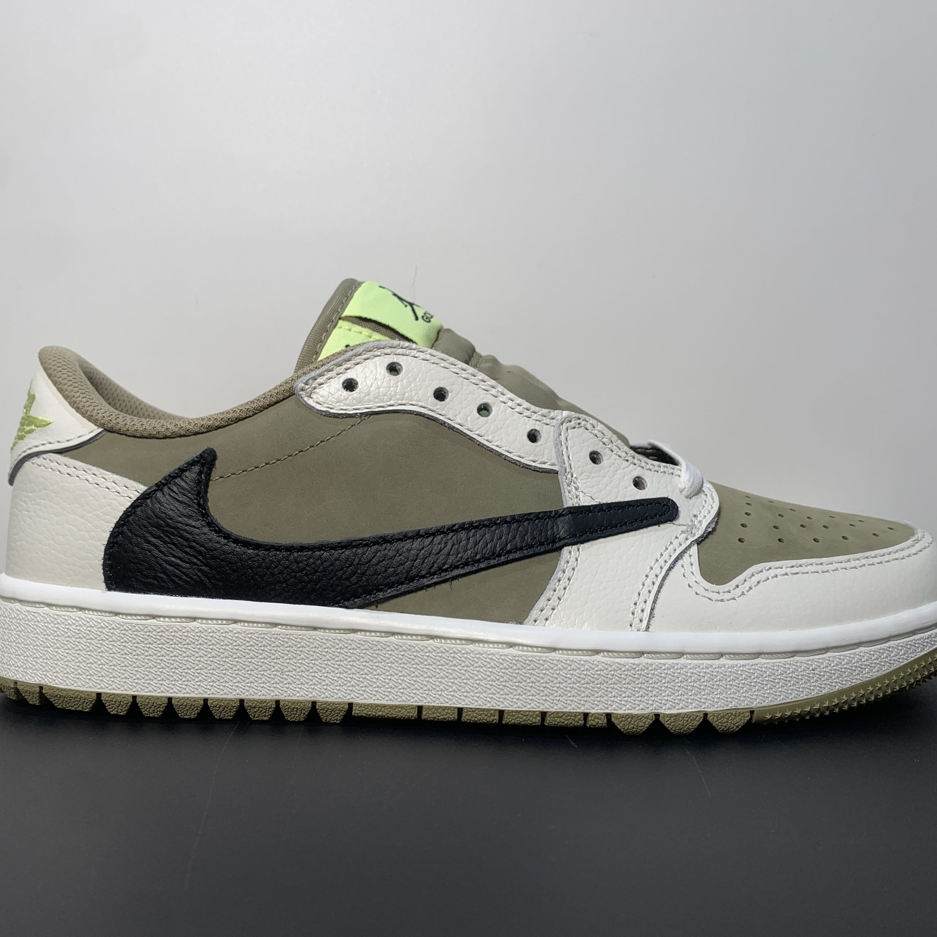 Travis Scott x Air Jordan 1 Low Golf