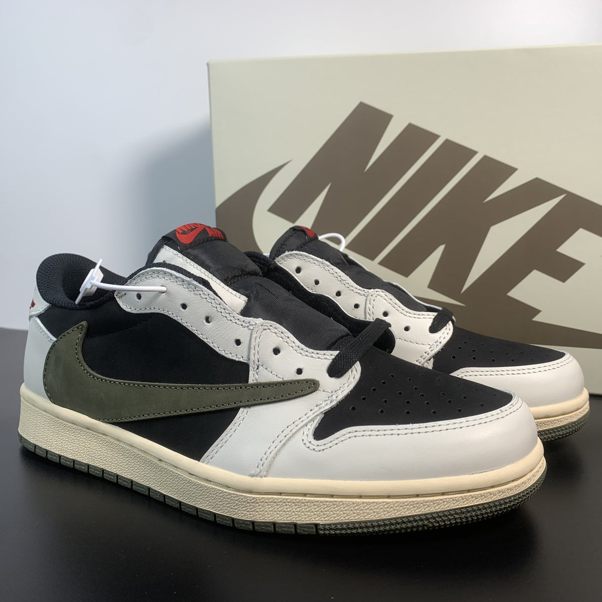 Travis Scott x AJ 1 Low OG “Olive”