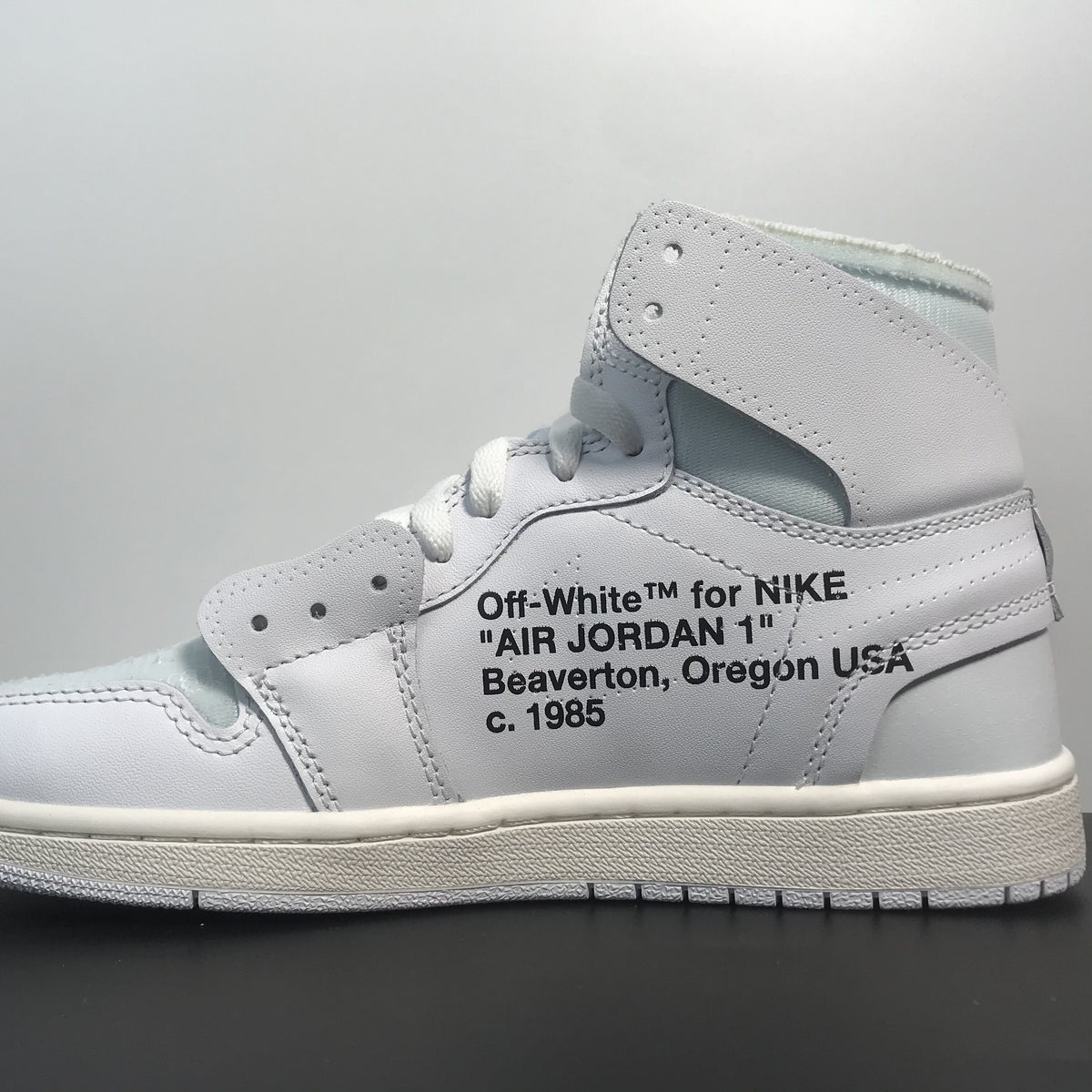 Off-White x Air Jordan 1 Retro High OG 'White' 