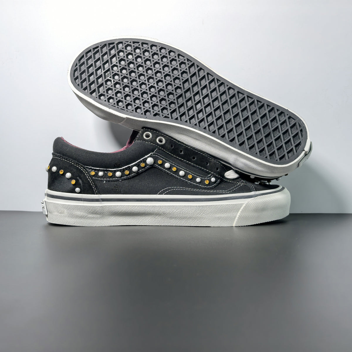 Vans x Satoshi Nakamoto Era 95 Lucky Charms