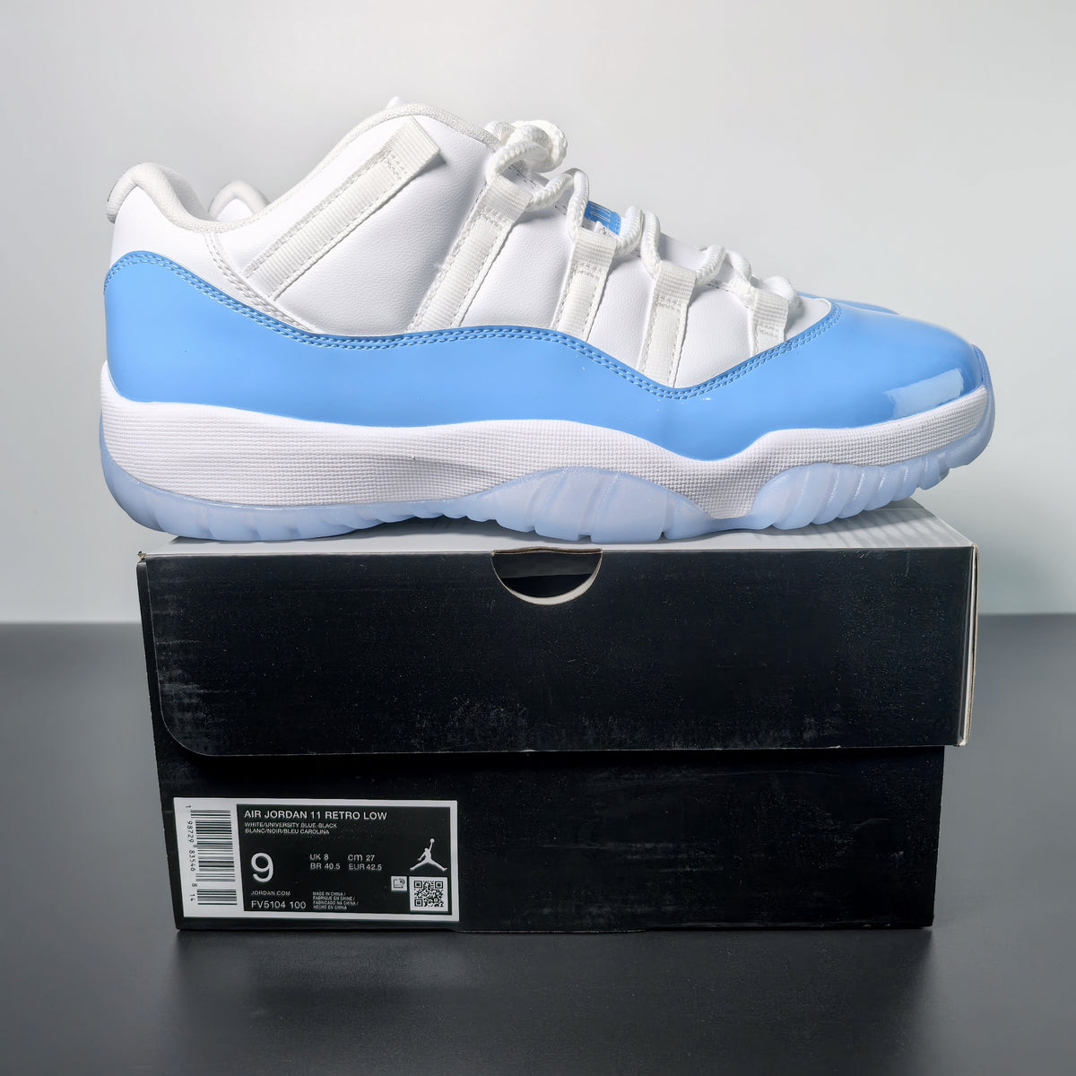Air Jordan 11 Low “University Blue”