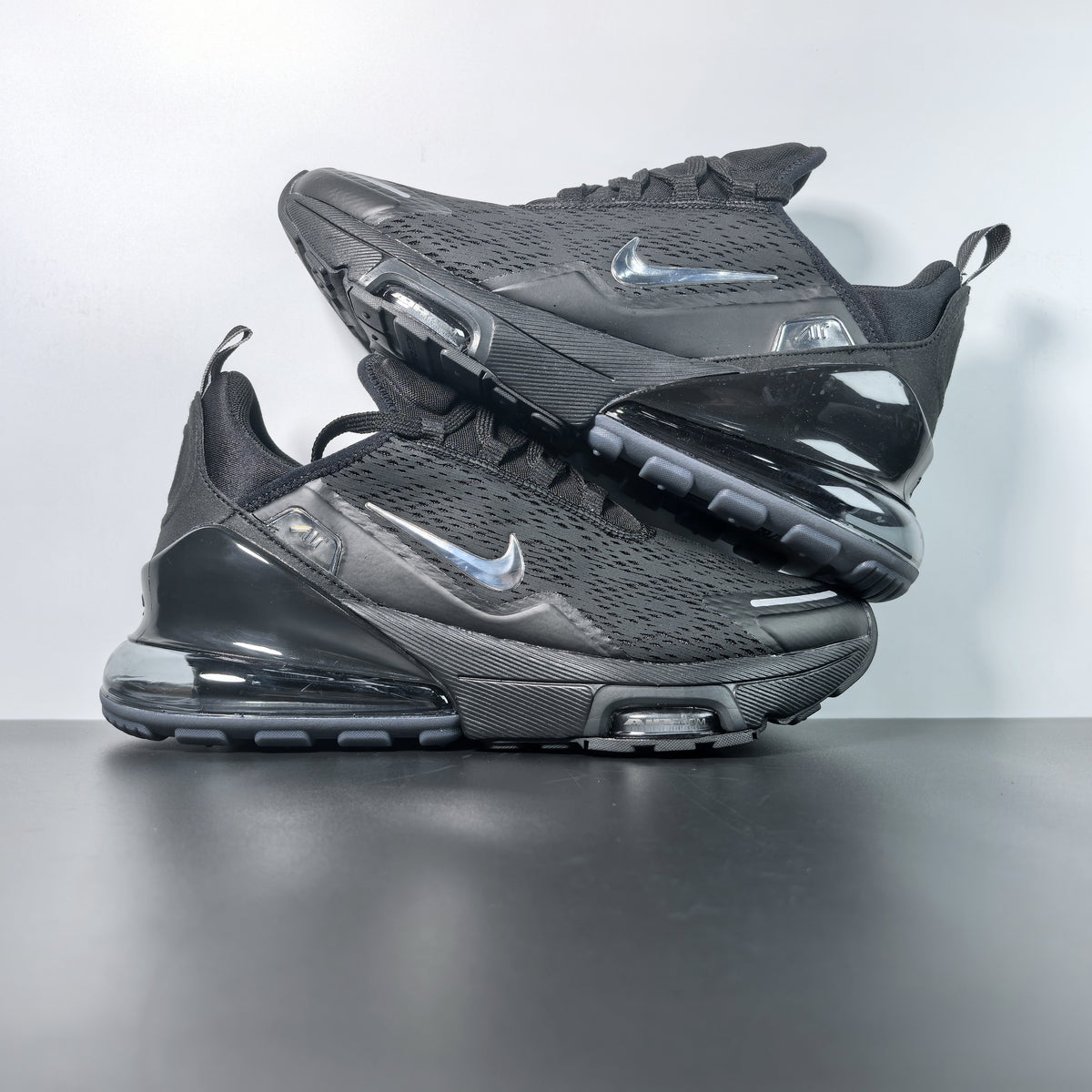 Nike Air Max 270 Premium