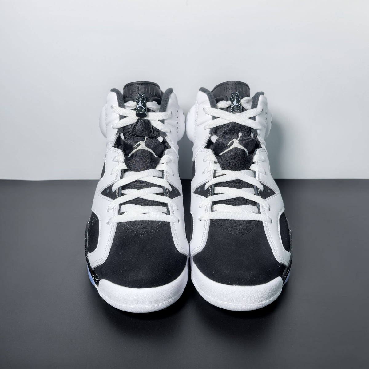 Air Jordan 6 'Oreo' 
